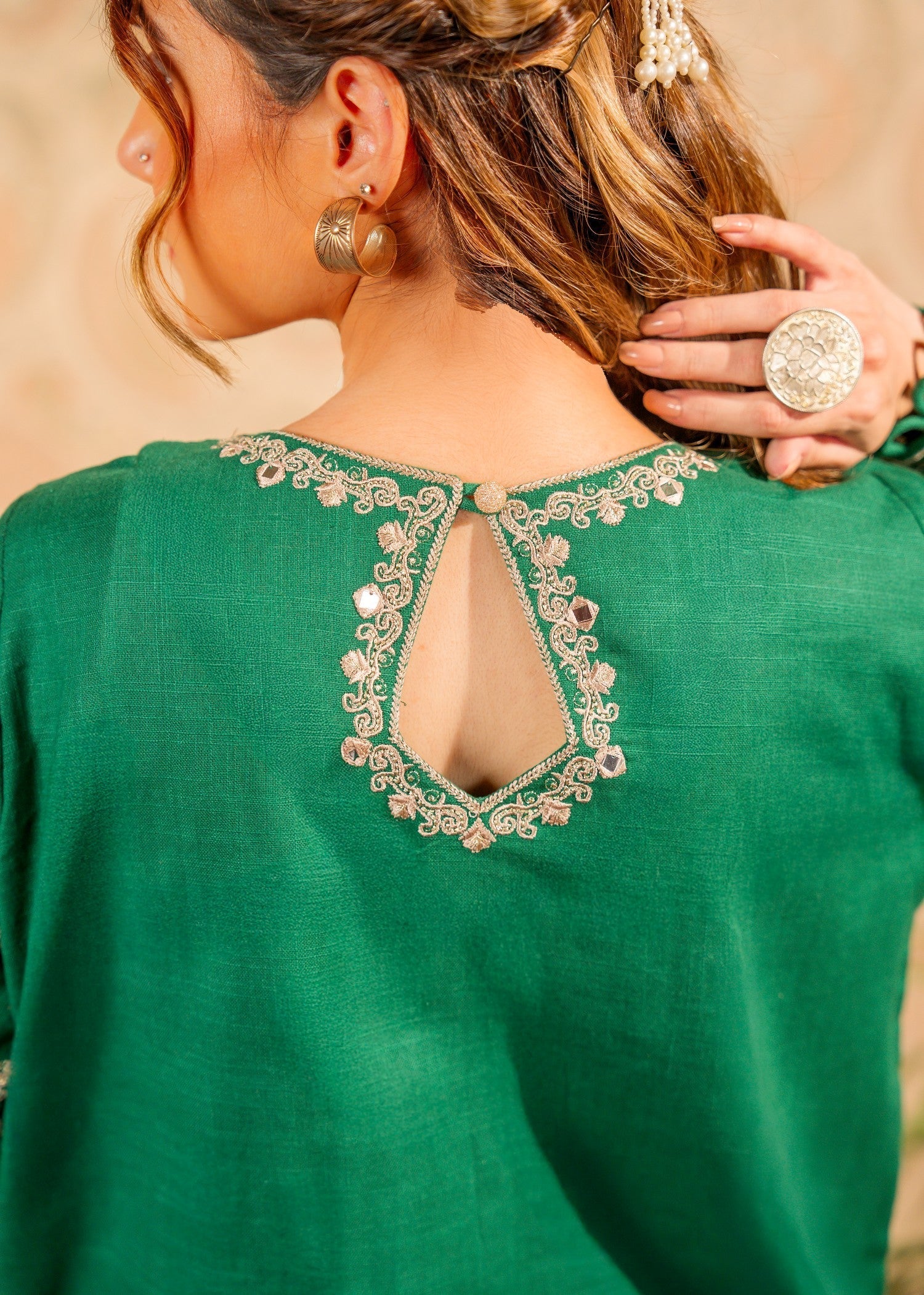 Hafsa Imran Khan SARA Women 2pcs