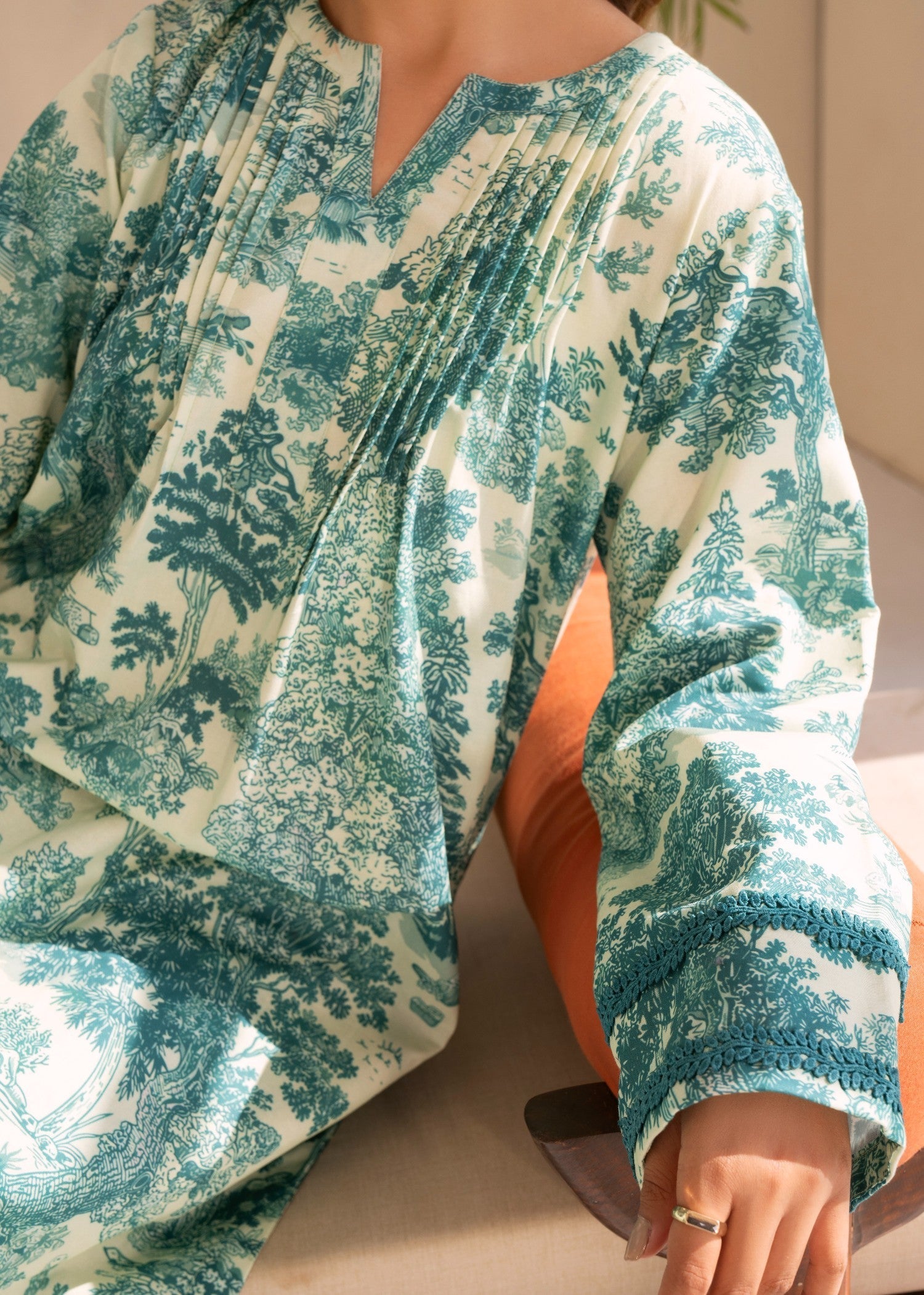 Noosh Daisy Drape Women 2pcs