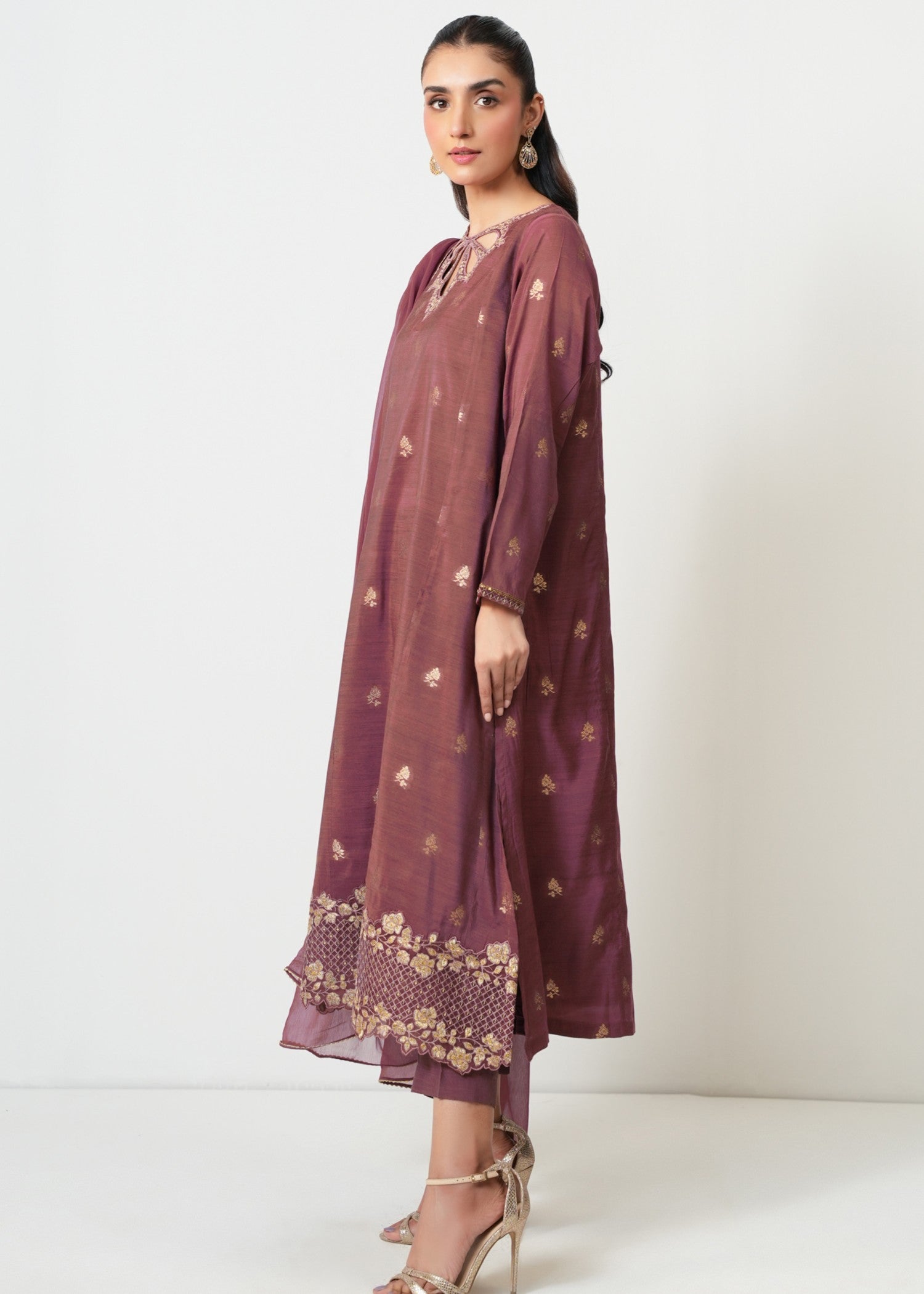 Zeen Stitched Embroidered Zari Jacquard Suit WZM35144 Women 3pcs