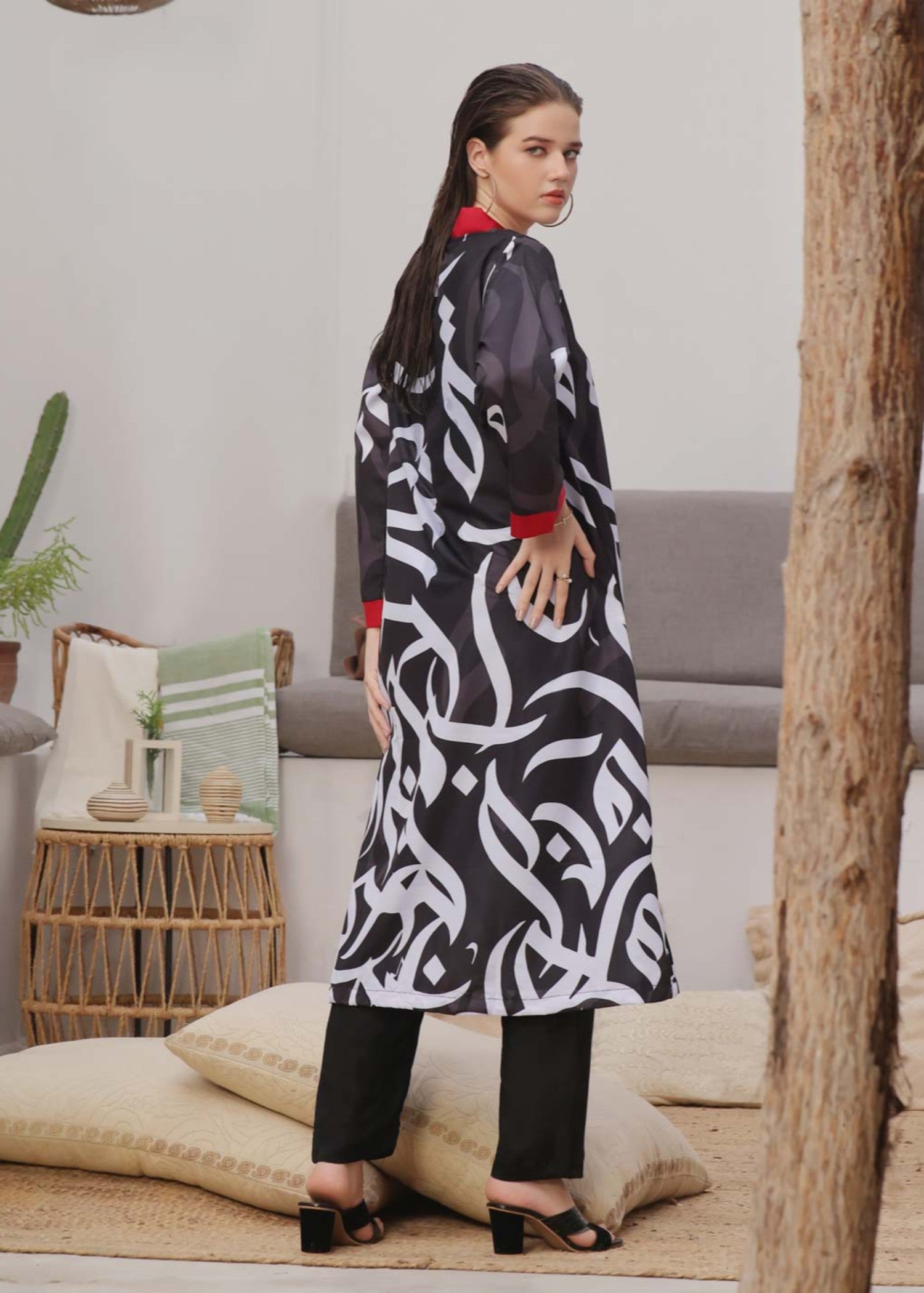 Tng (The Next Generation) Huroof Shrug | Black Women 1pcs