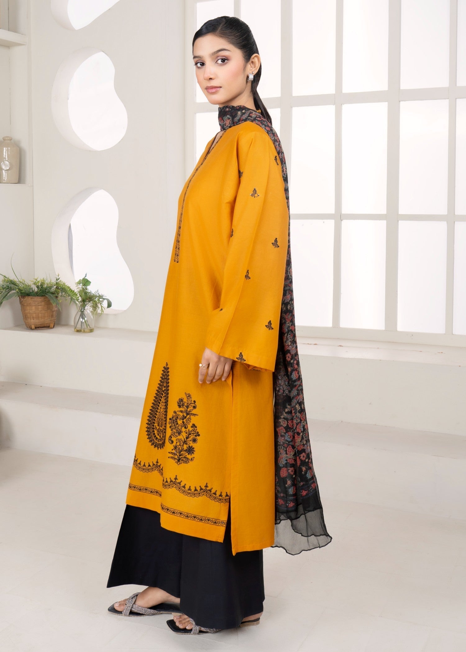 Meem Designs Mustard with Black Emb Women 3pcs