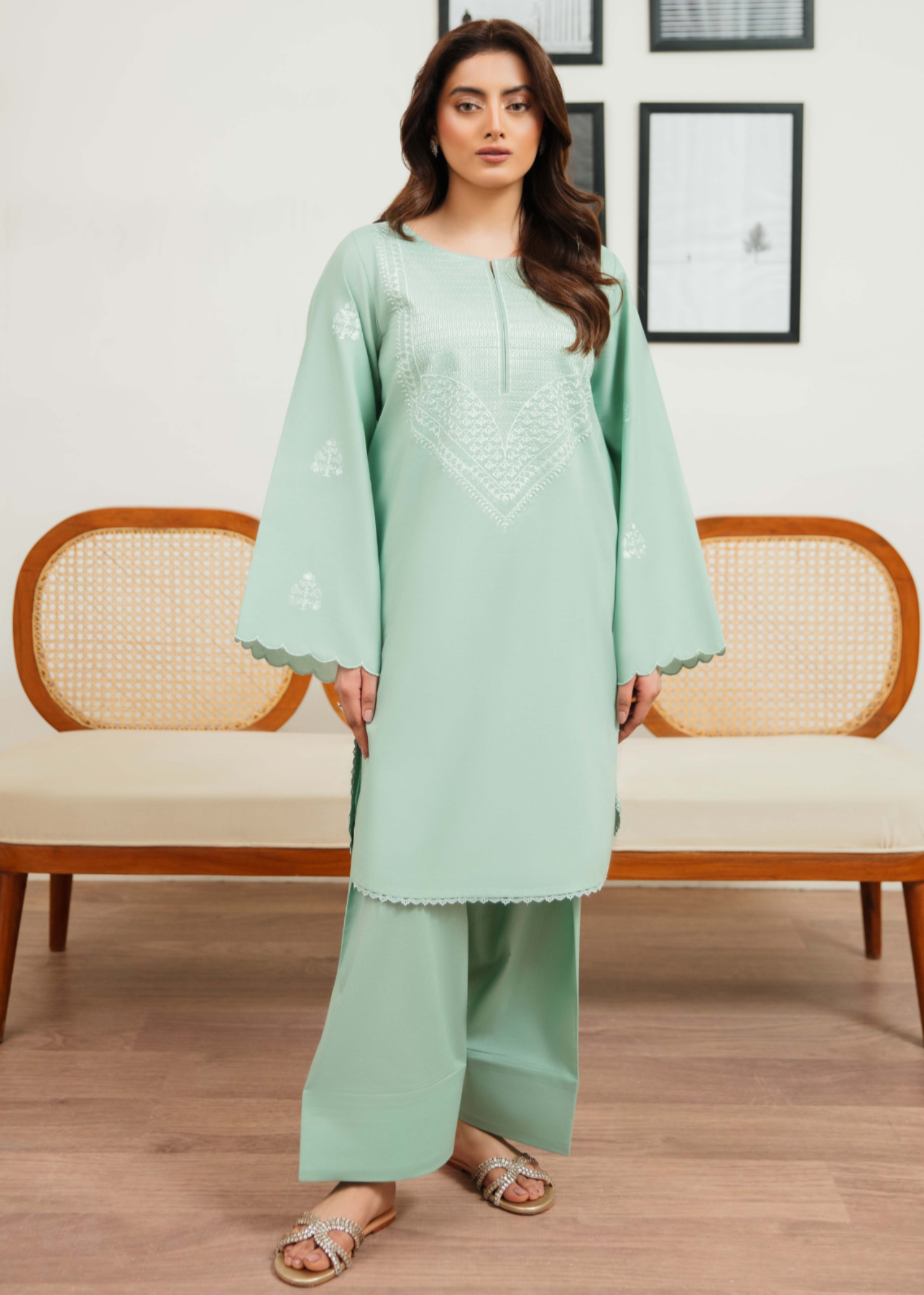 Humdum Ayra D06 Women 2pcs