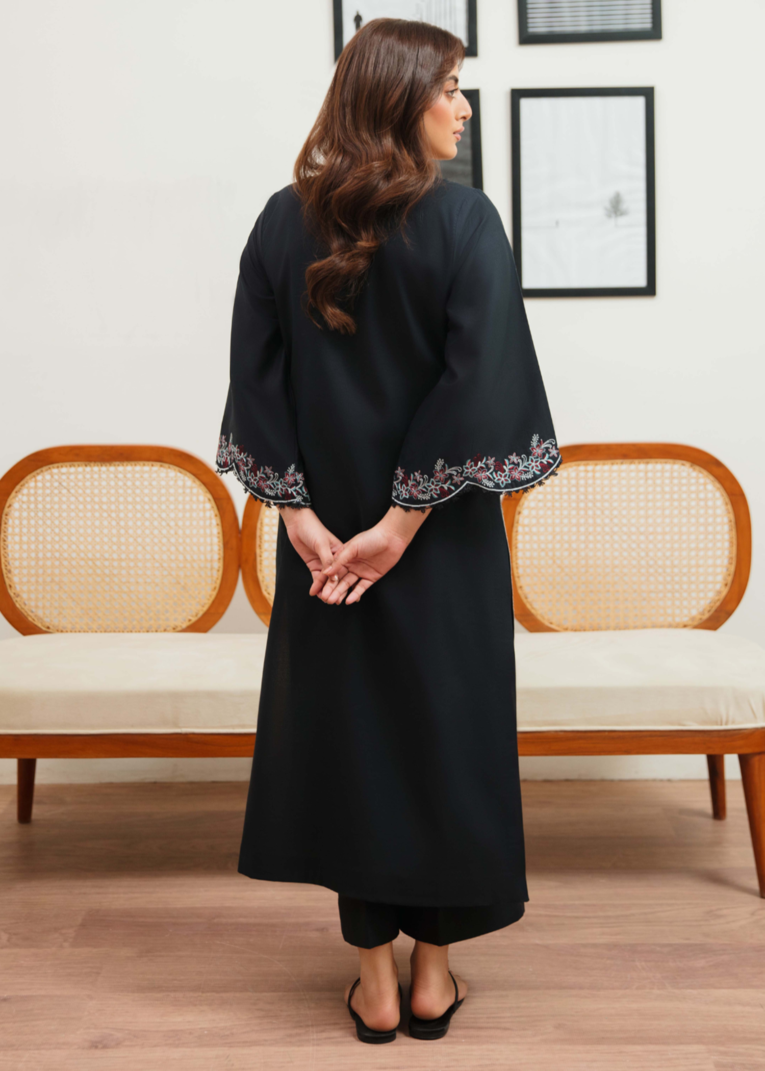 Humdum Ayra D07 Women 2pcs