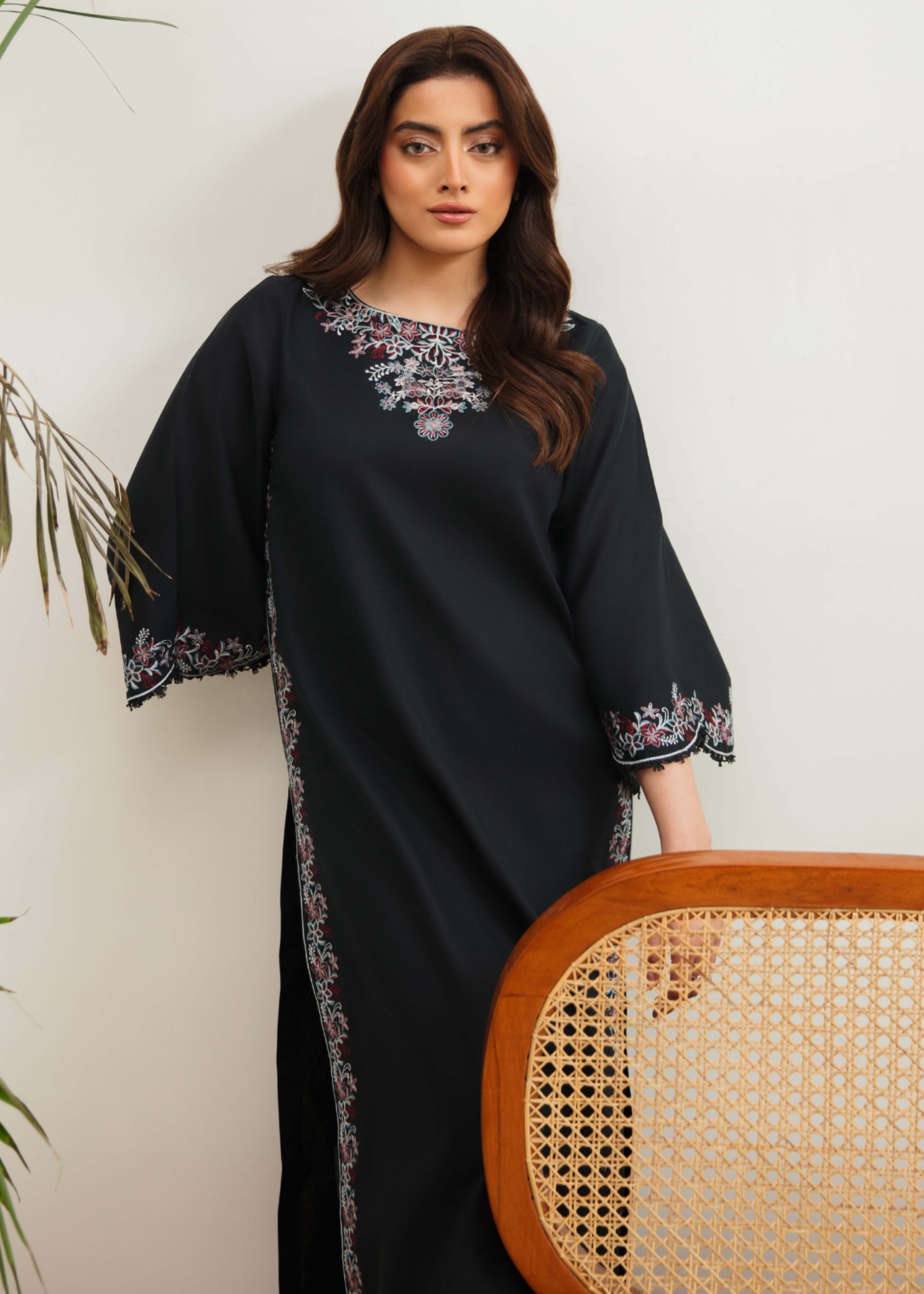 Humdum Ayra D07 Women 2pcs