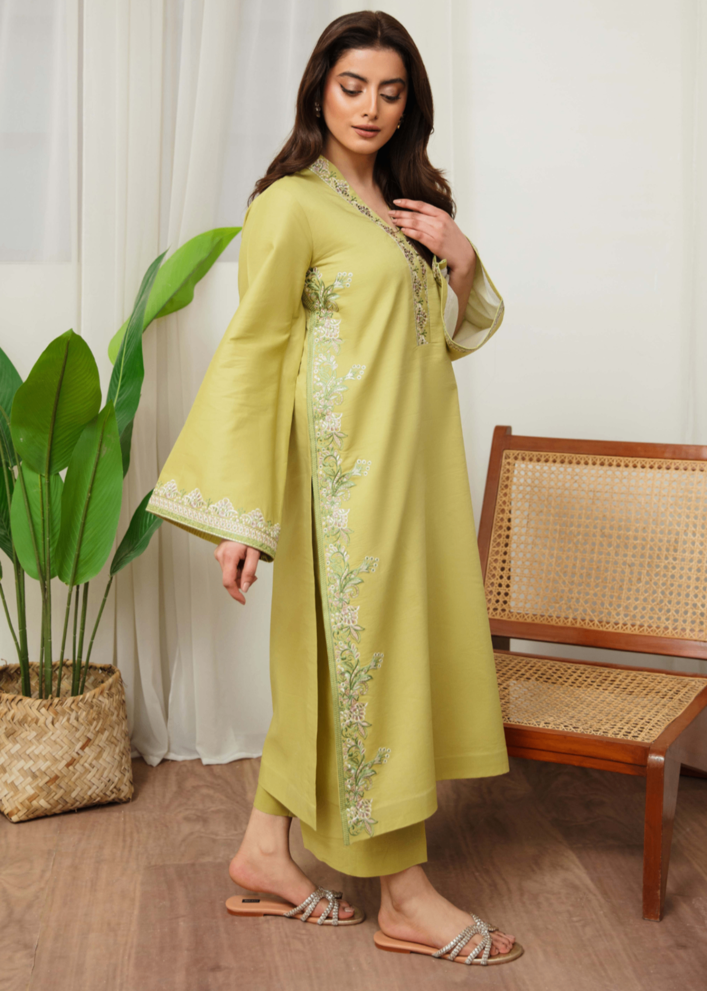 Humdum Ayra D08 Women 2pcs