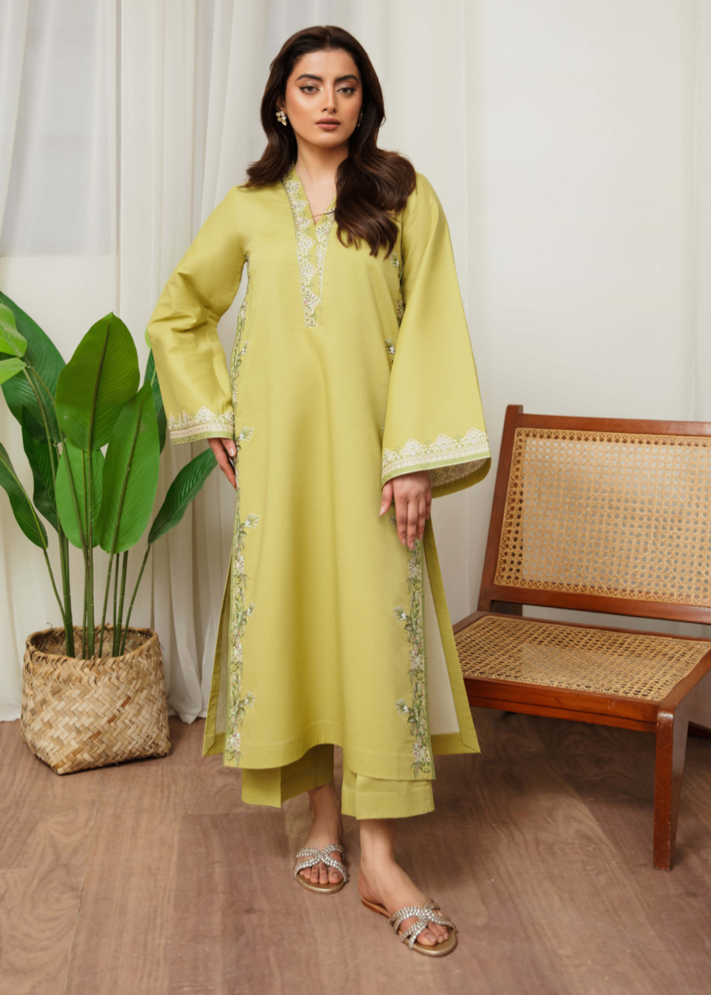 Humdum Ayra D08 Women 2pcs