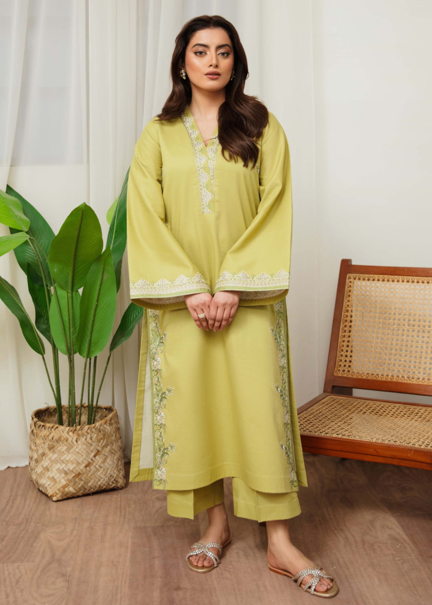 Humdum Ayra D08 Women 2pcs