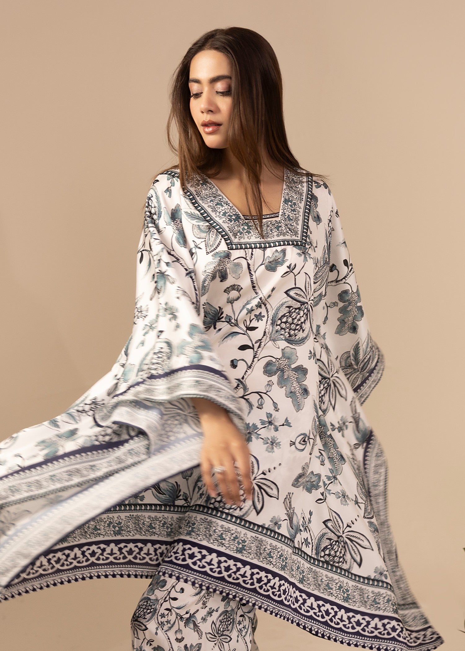 Zuri AMANI ZS 11 WHITE Women 2pcs