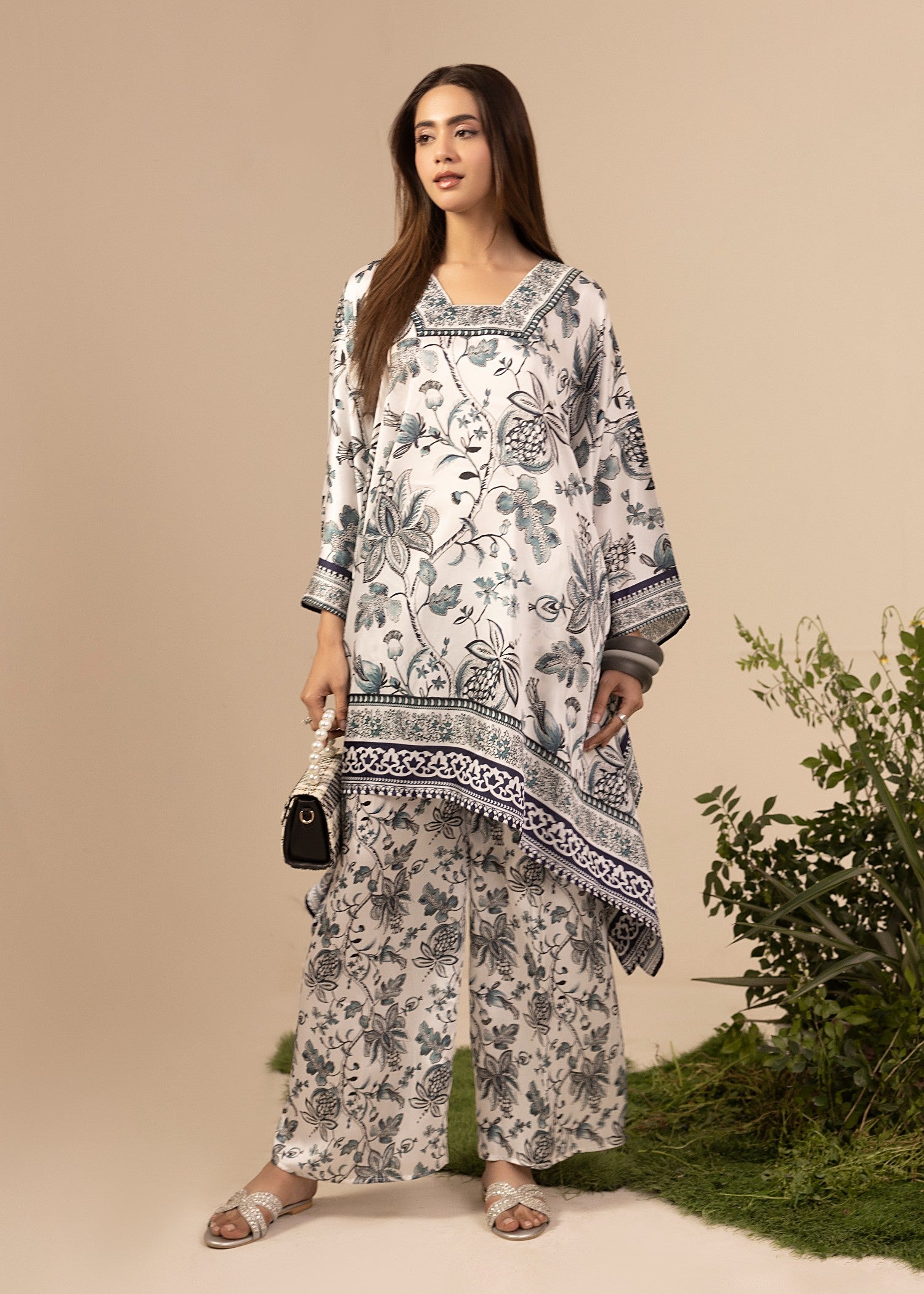 Zuri AMANI ZS 11 WHITE Women 2pcs