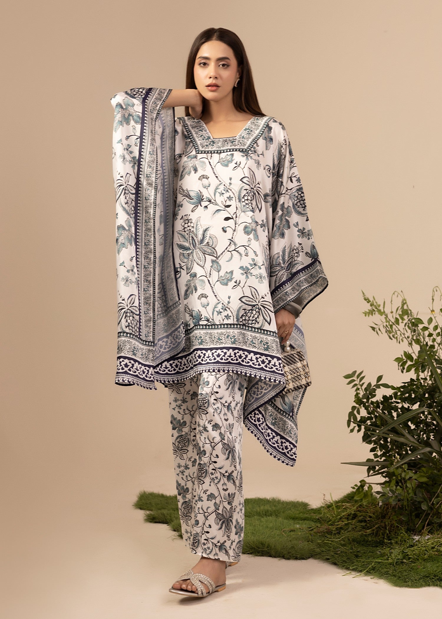 Zuri AMANI ZS 11 WHITE Women 2pcs