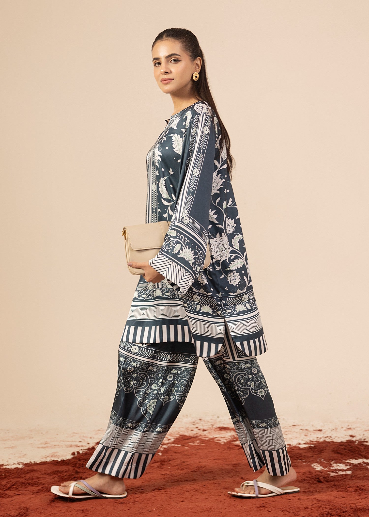 Zuri ZAHA ZS 14 GRAPHITE GREY Women 2pcs