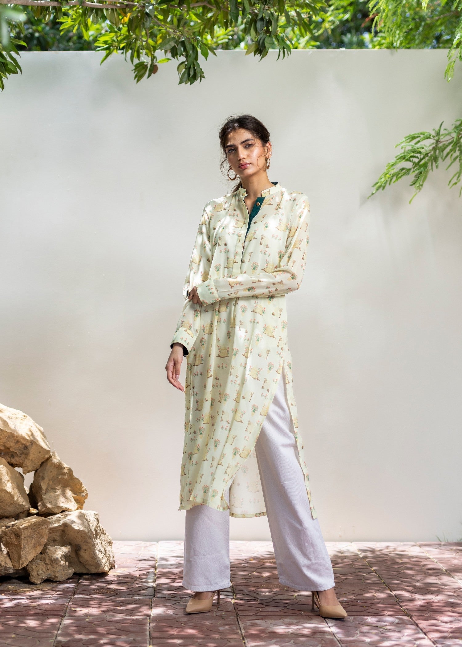 Daak & Co. Mughal Kurta Ivory (Shirt & Slip) Women 1pcs