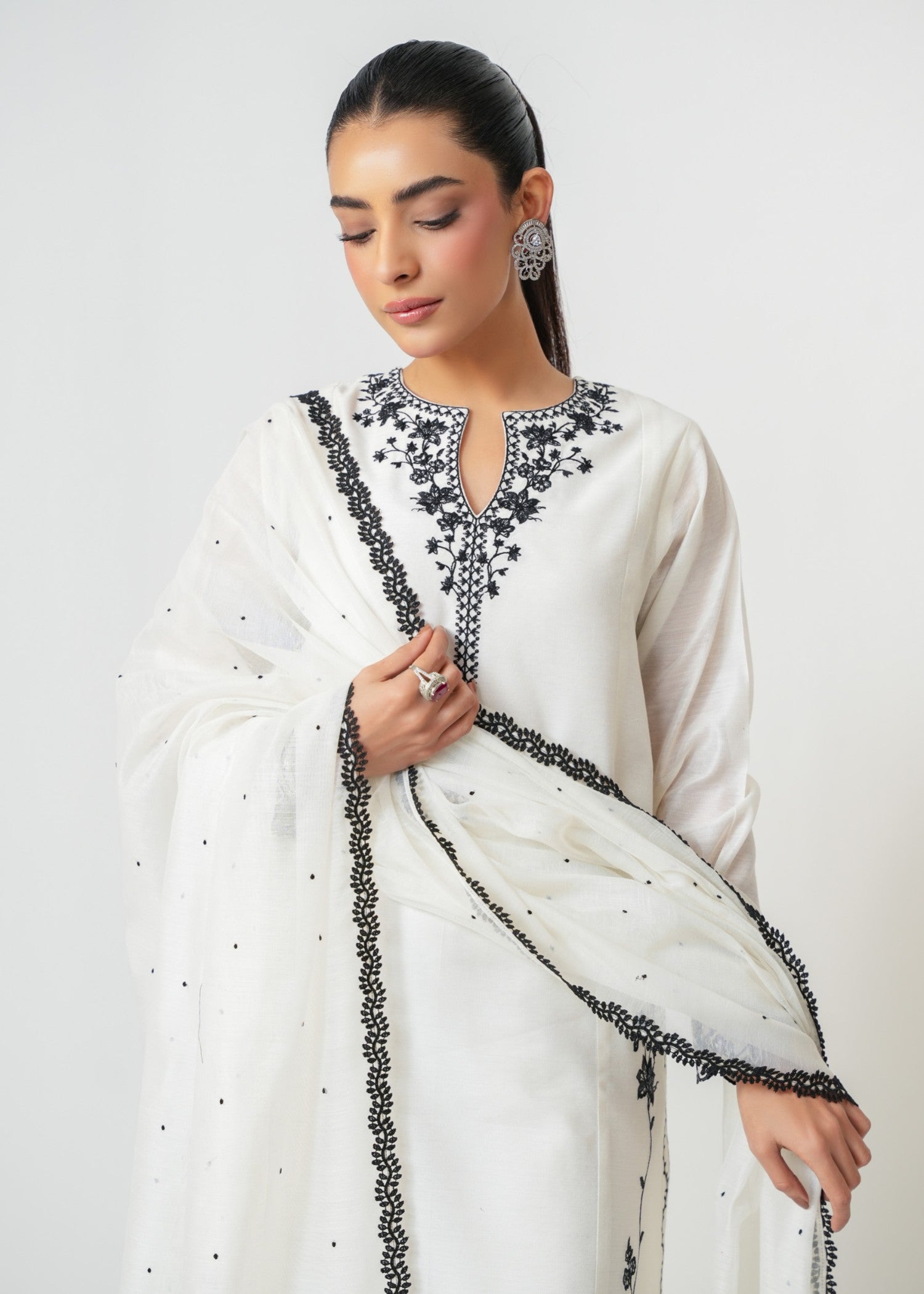 Zeen Stitched Embroidered Cotton Net Suit WZM35148 Women 3pcs