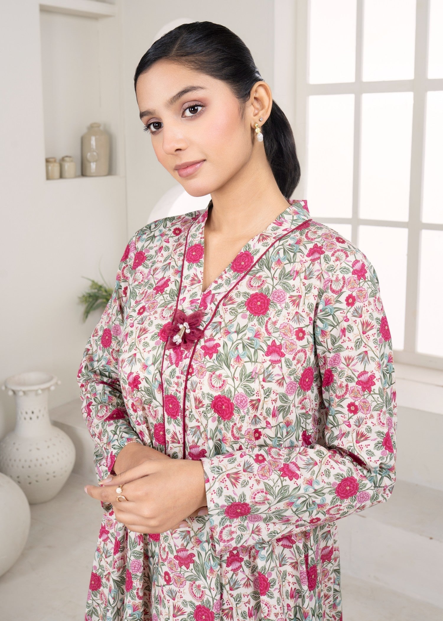 Meem Designs Beige Garden Women 1pcs