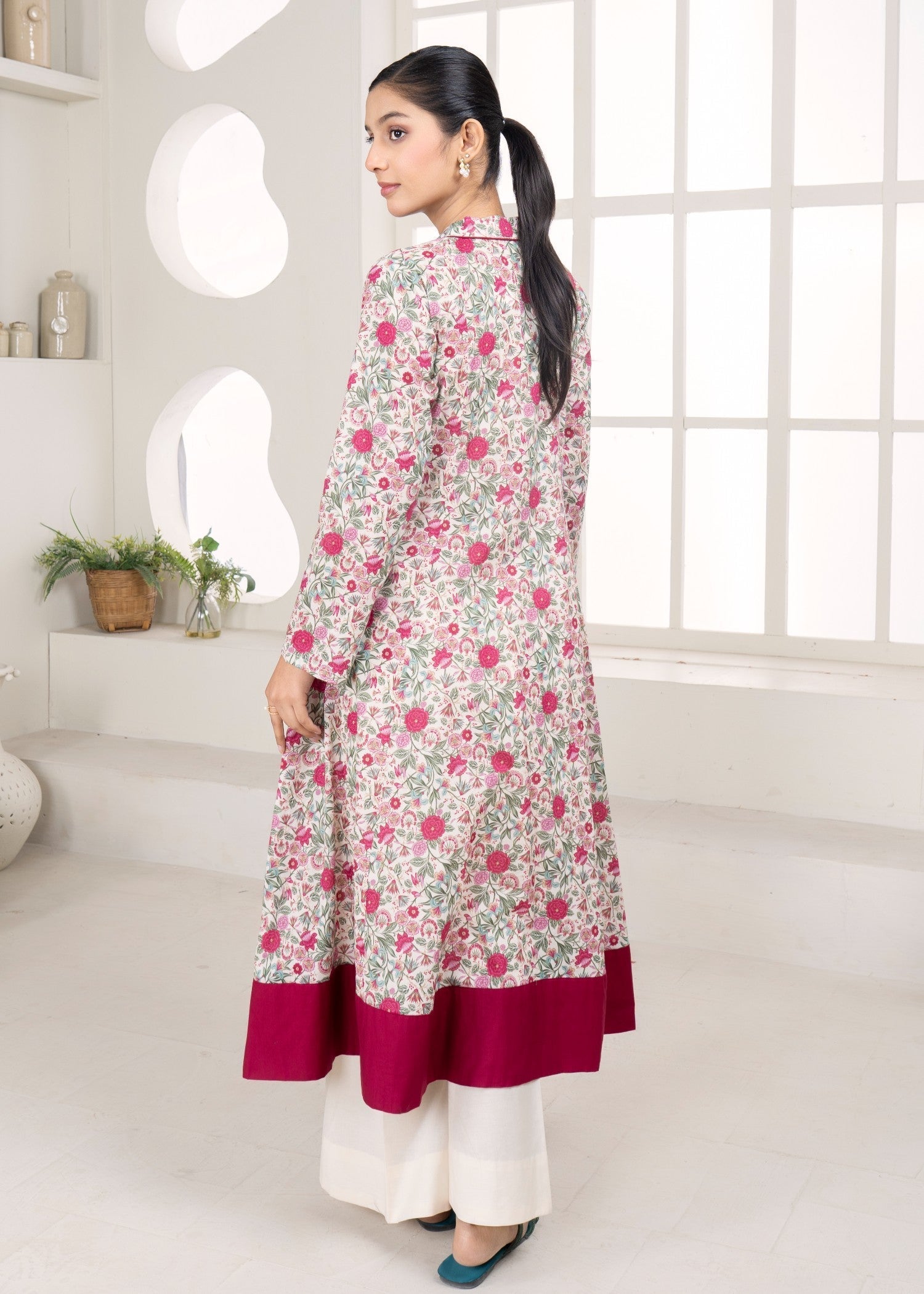 Meem Designs Beige Garden Women 1pcs