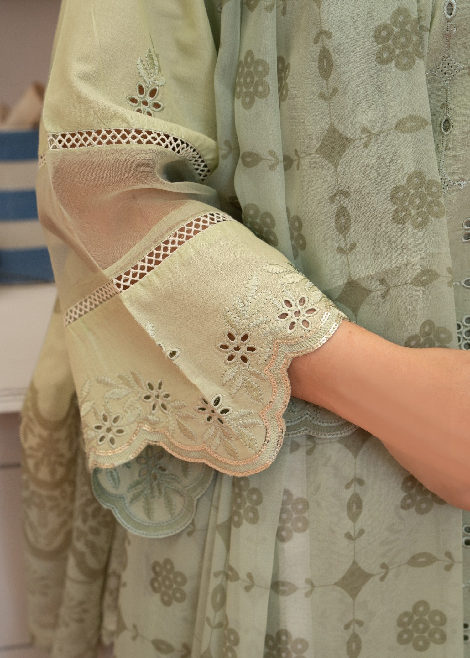 Waniya Awais WAL V1 D#3 Stitched Women 3pcs