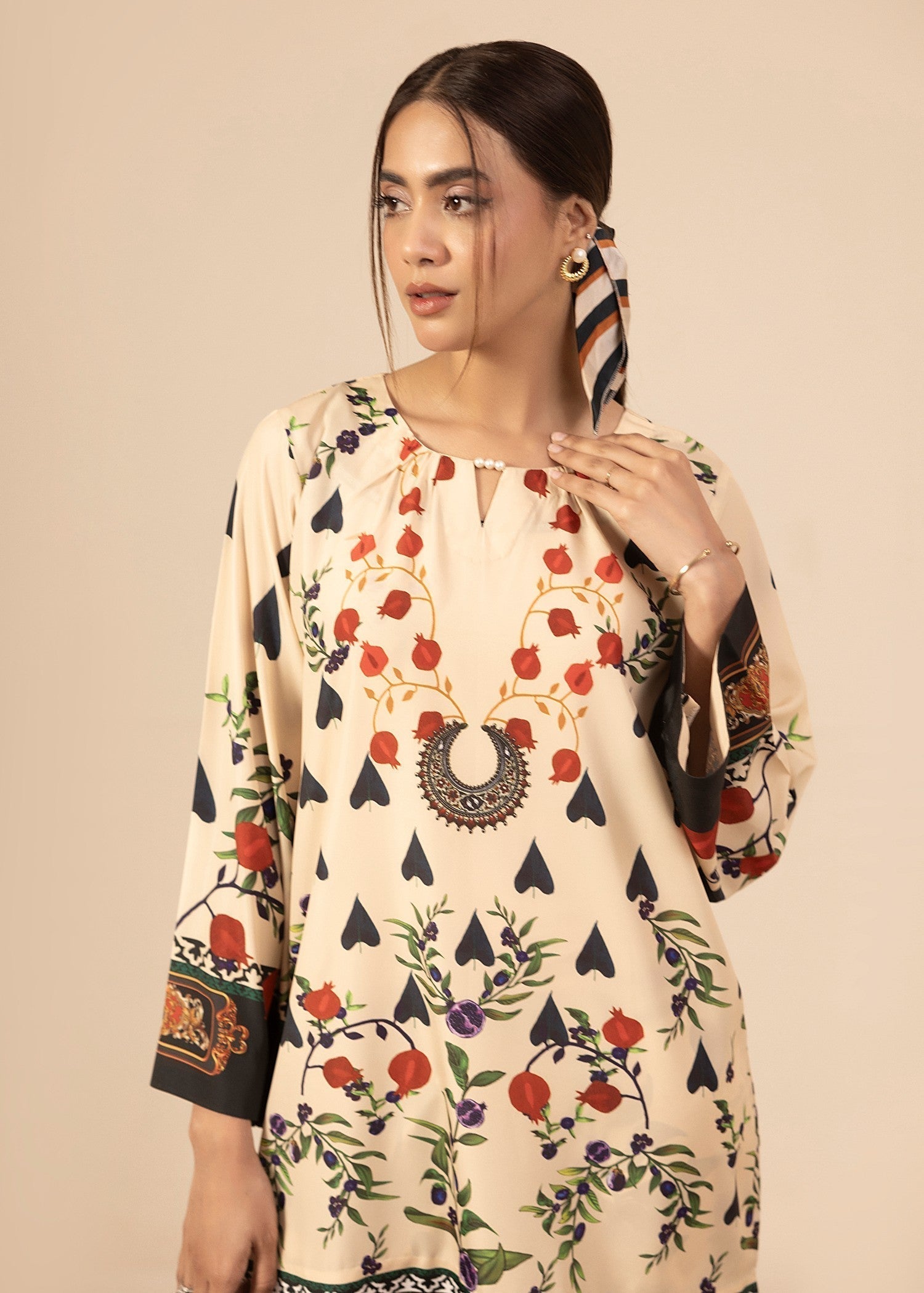 Zuri PARISA ZS 23 CREAM Women 2pcs