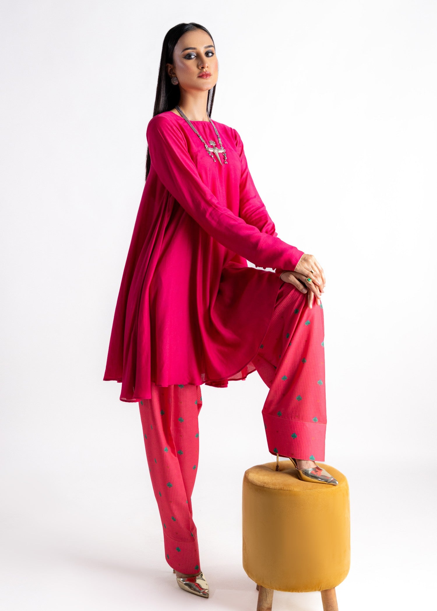 Daak & Co. Rani Paan Set () Women 2pcs