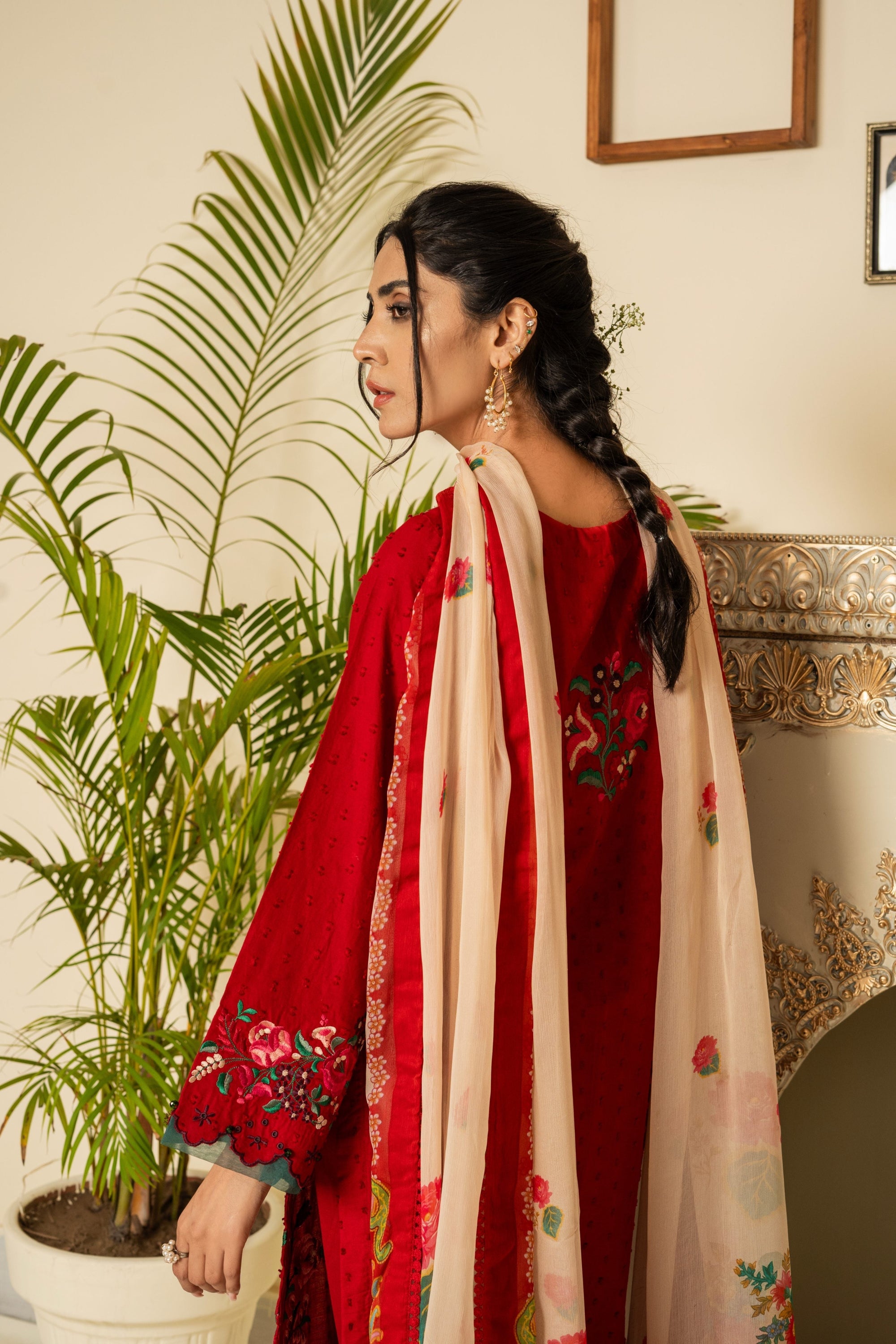 Aayra Red Charms Women 3pcs