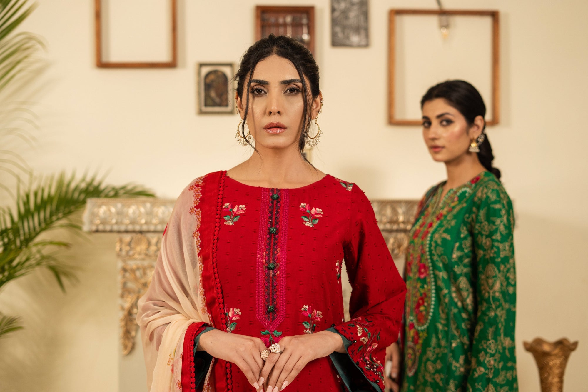 Aayra Red Charms Women 3pcs