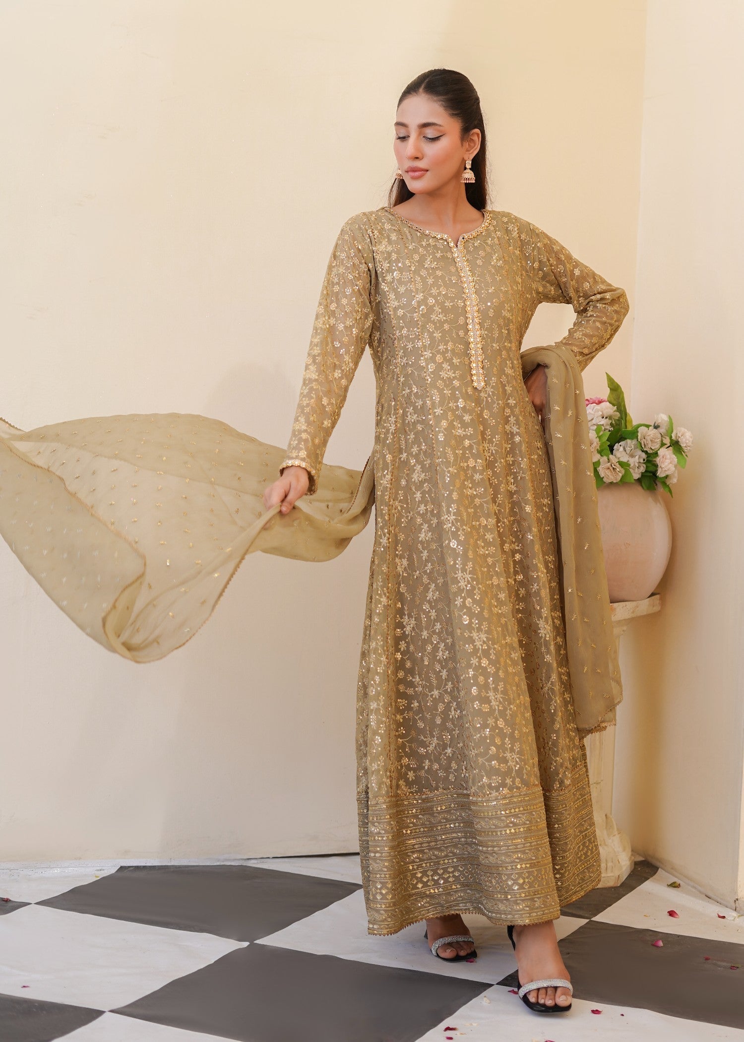 Ayesha Closet Sawariya beige Women 3pcs