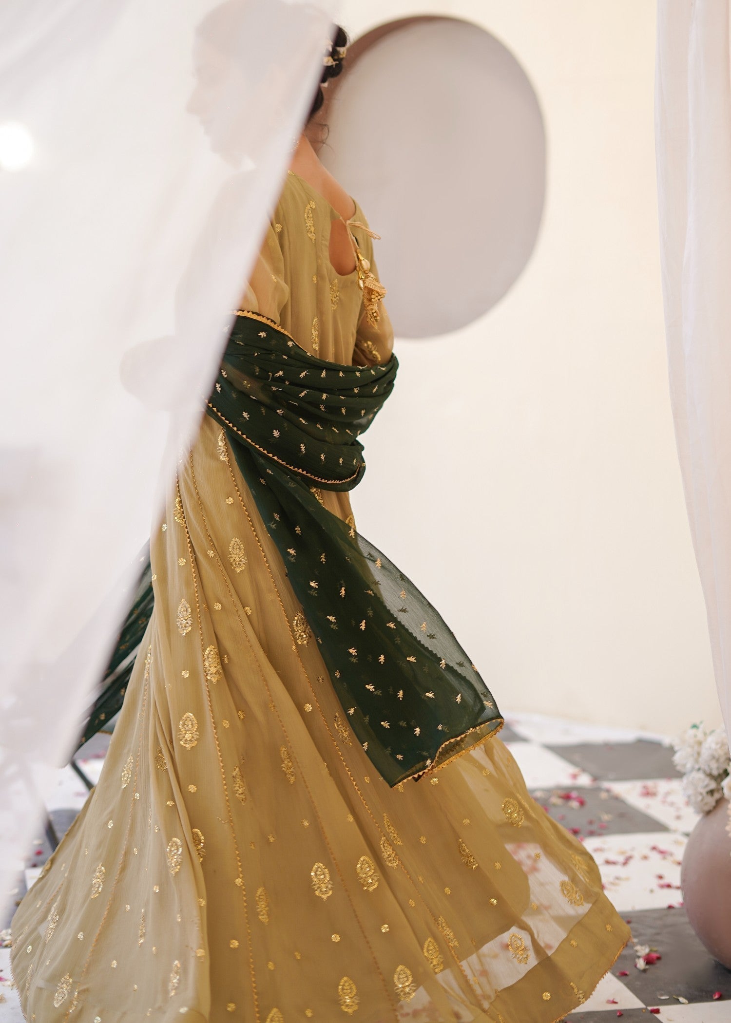 Ayesha Closet Gulnaar beige Women 3pcs