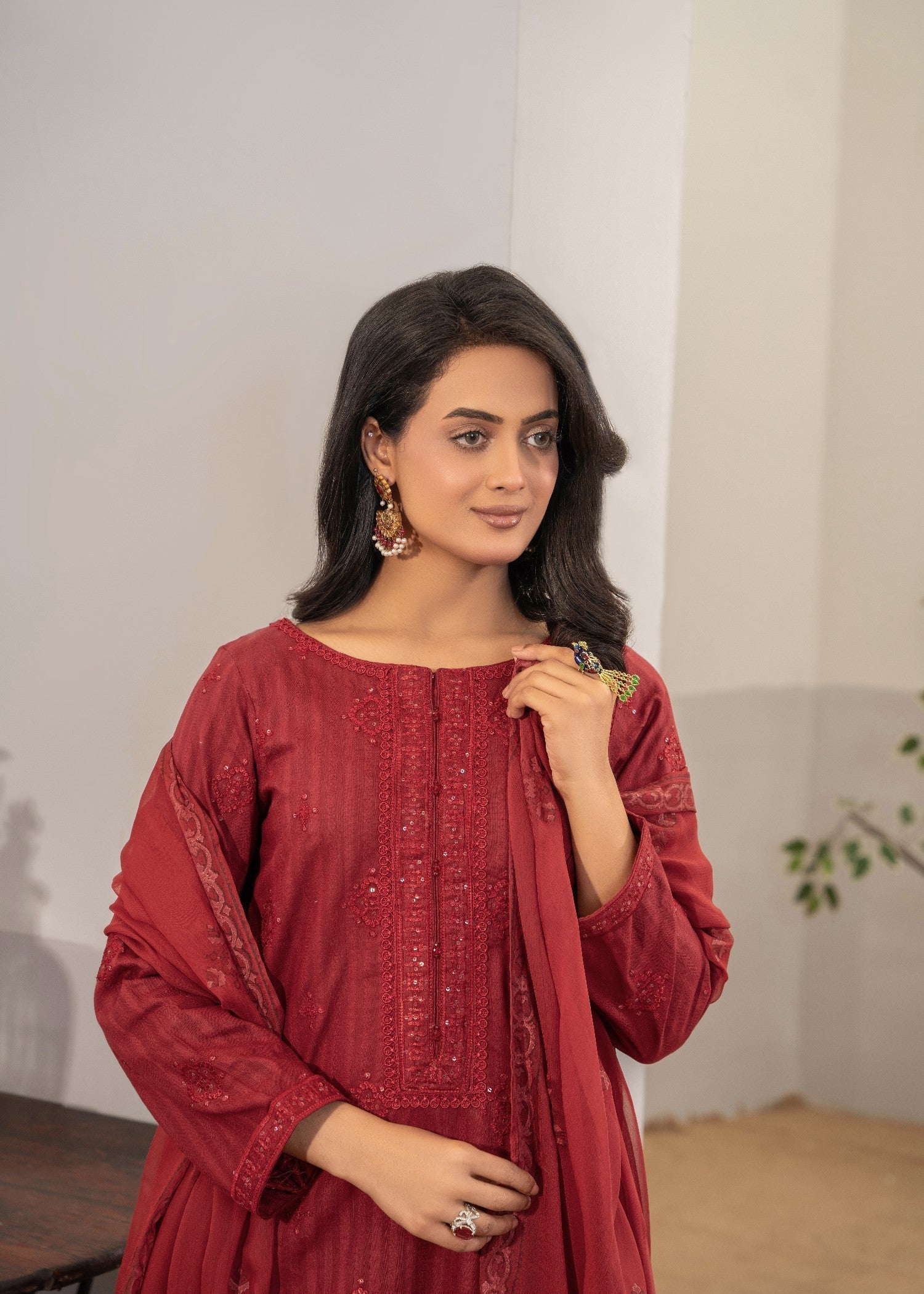 Afifa Iftikhar Masaafat Women 3pcs