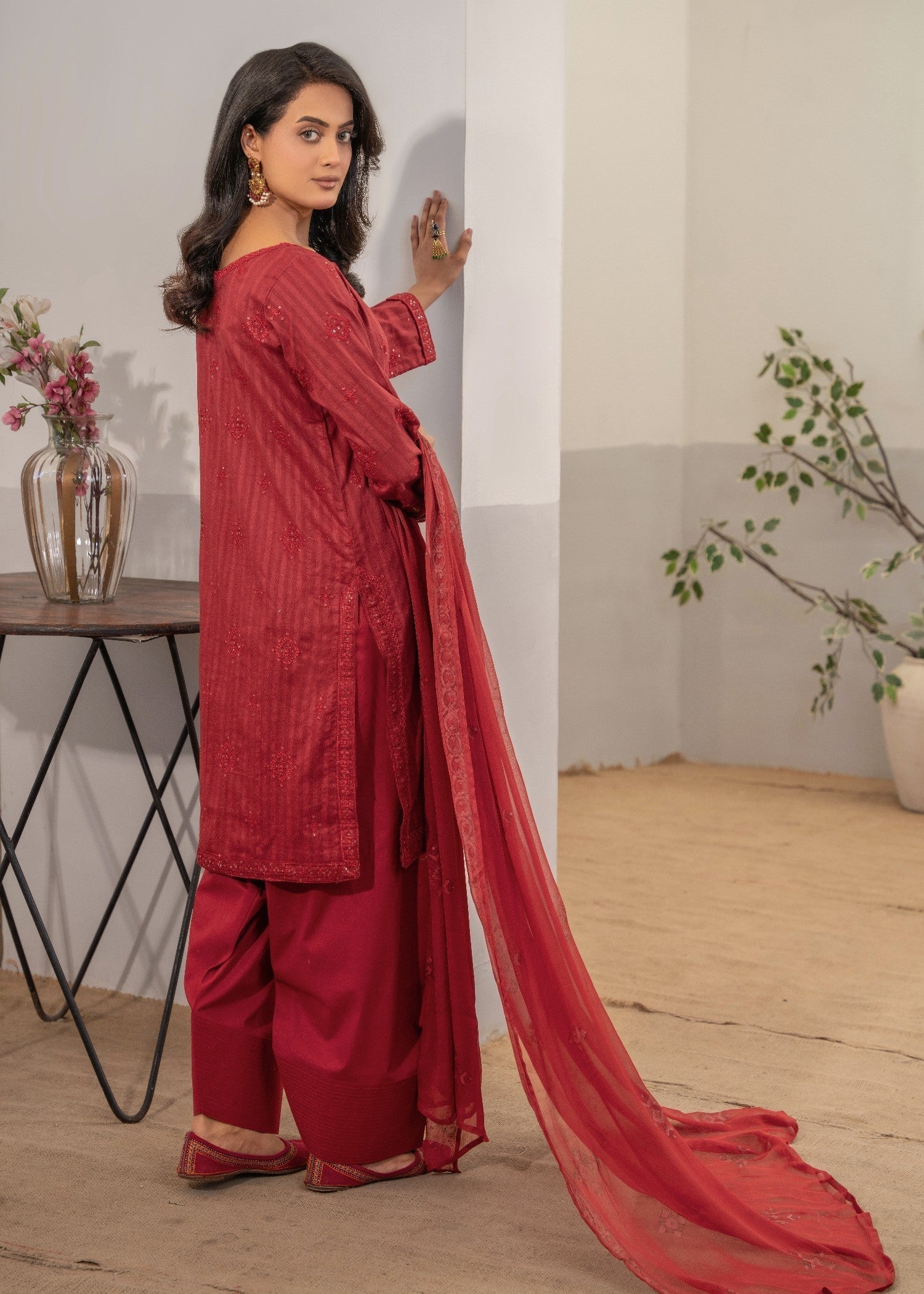 Afifa Iftikhar Masaafat Women 3pcs