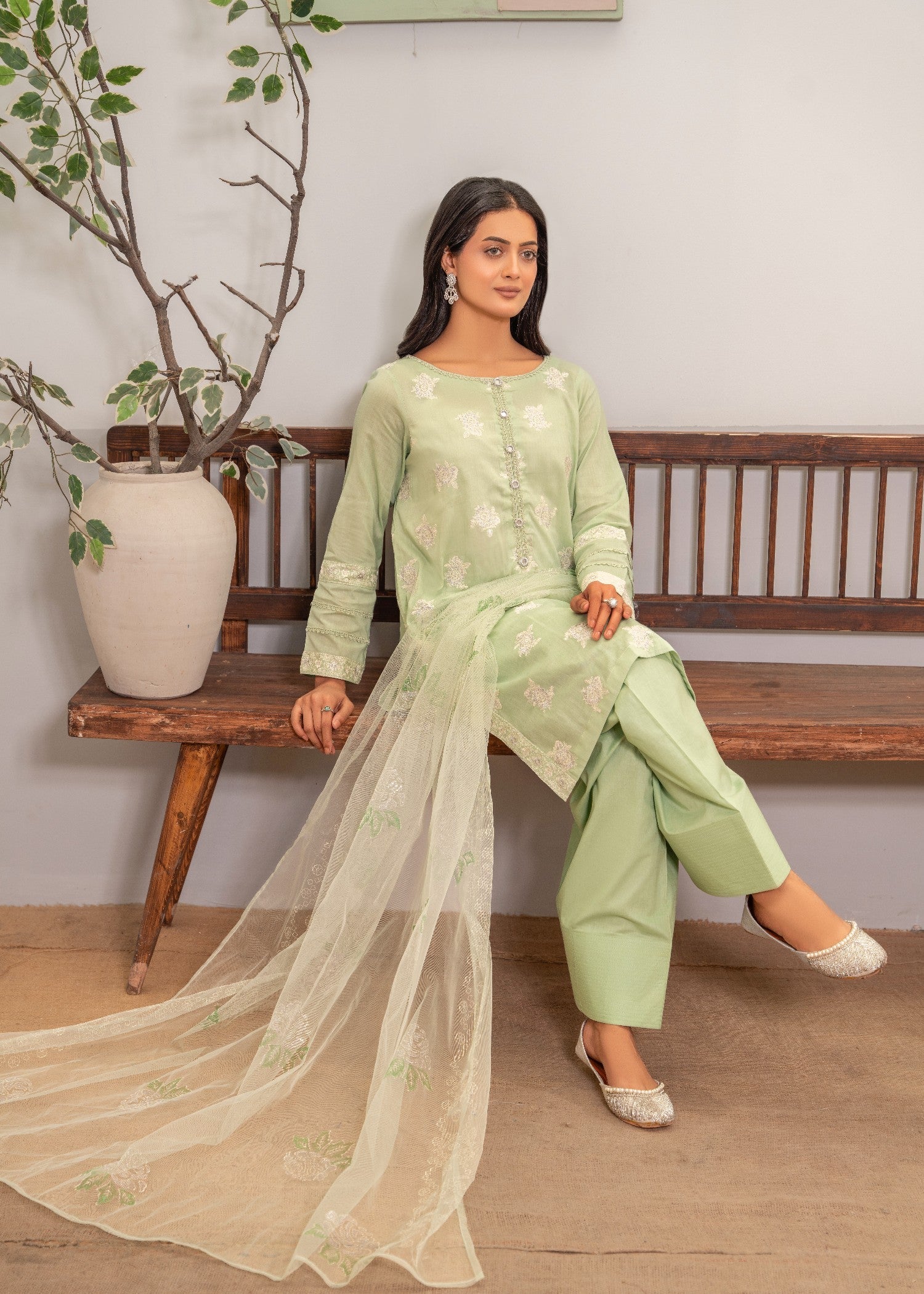 Afifa Iftikhar Tasalsul Women 3pcs