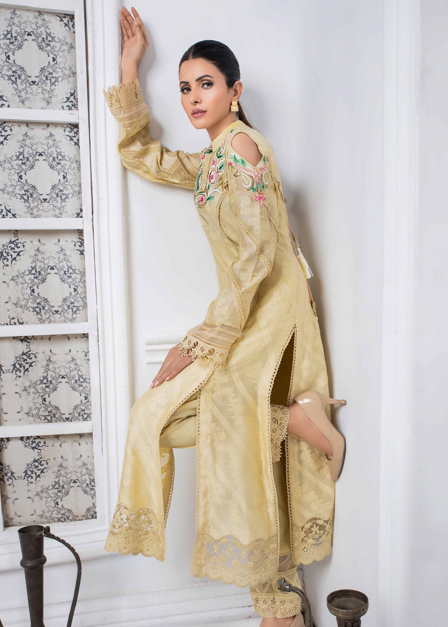 Ridah Naeem Beige Bliss Women 2pcs