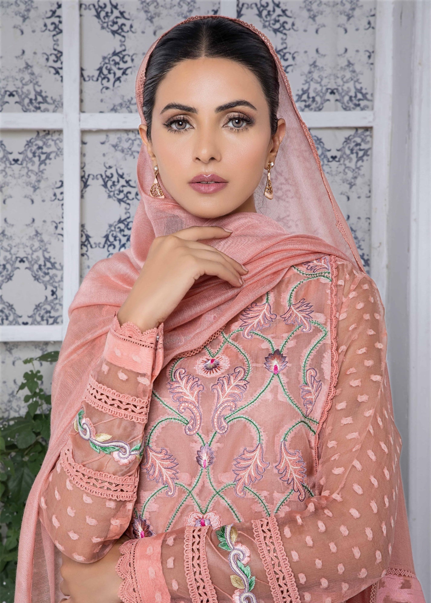 Ridah Naeem Candlelight Elegance Women 2pcs