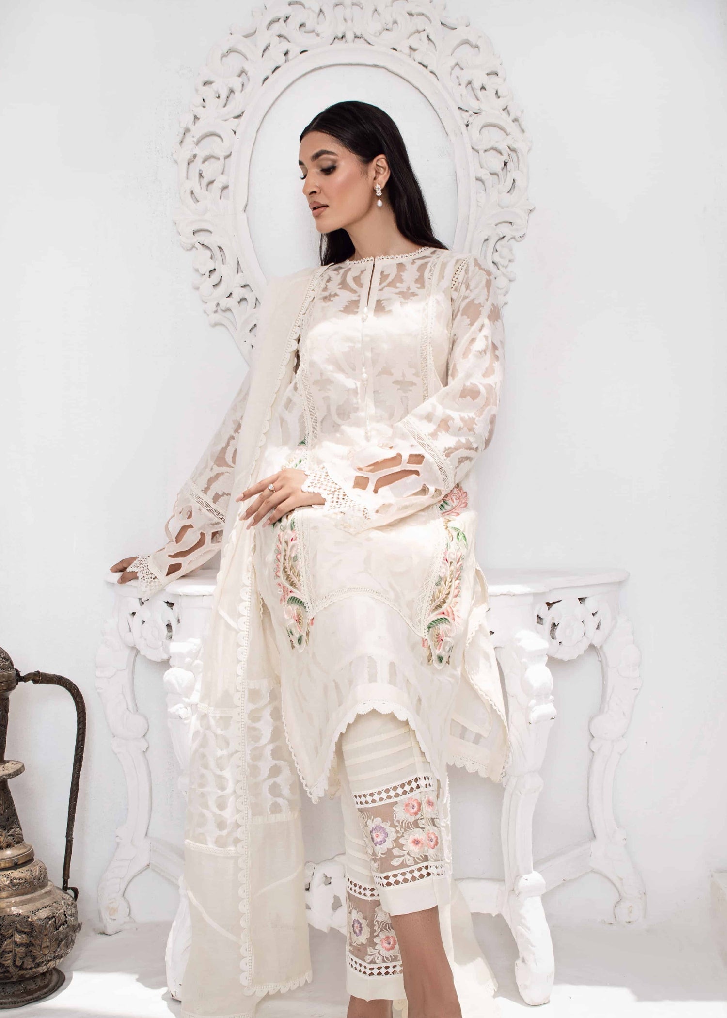 Ridah Naeem Whispers of Ivory Women 2pcs