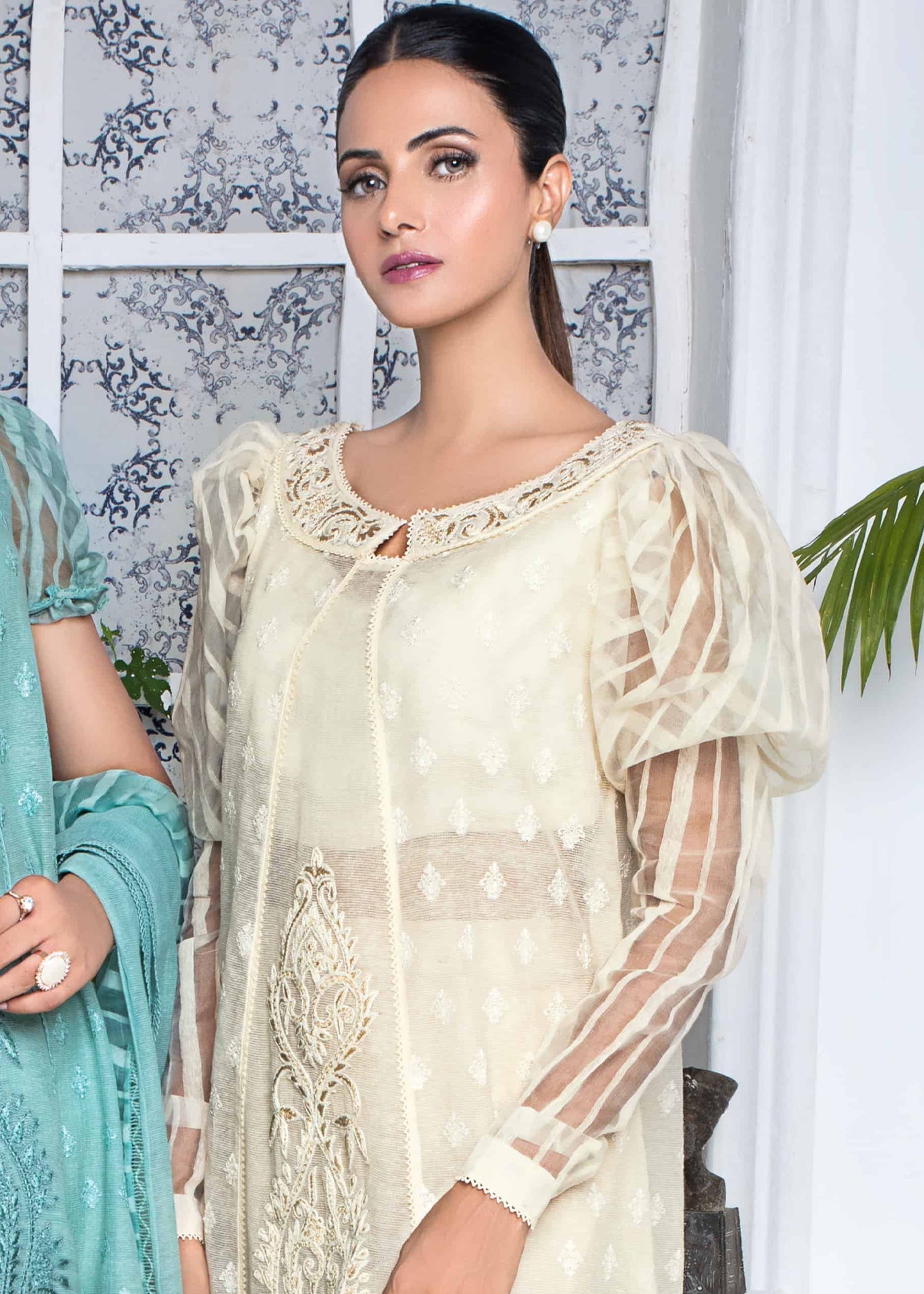 Ridah Naeem Ivory Fusion Women 2pcs