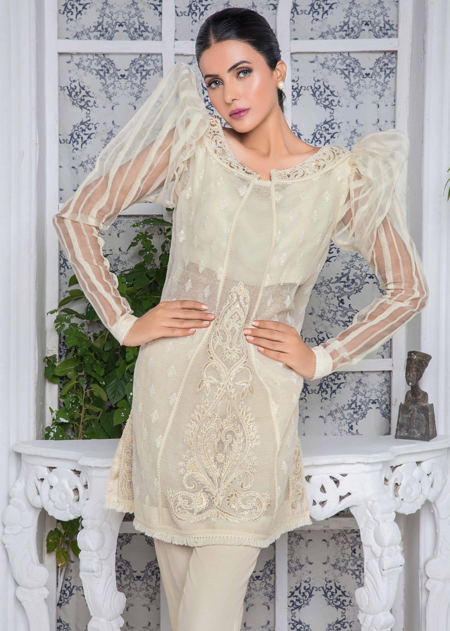 Ridah Naeem Ivory Fusion Women 2pcs