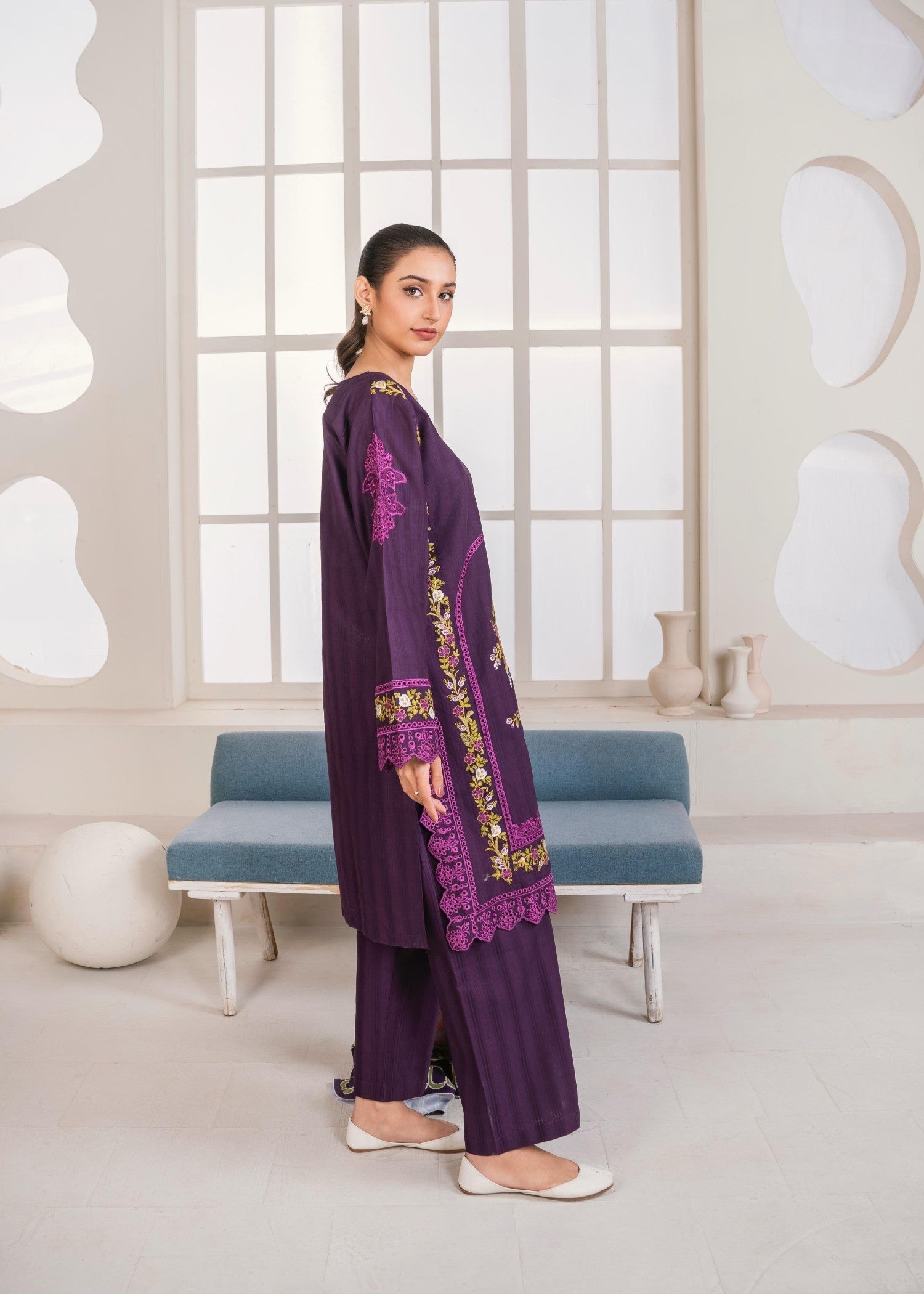 Fatima Noor’s Bi 004 4 Women 3pcs