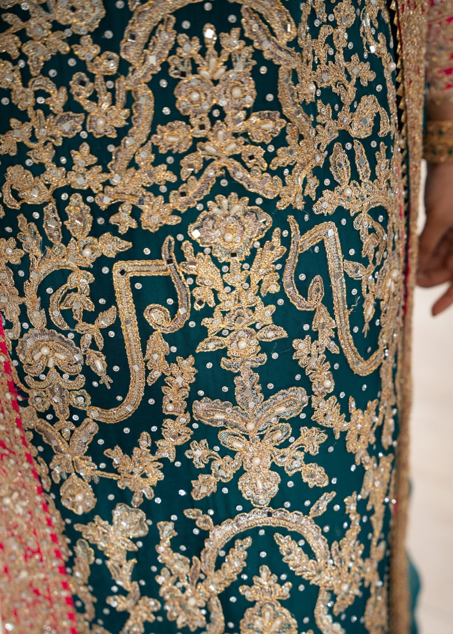 Haseens Official Vaneeza Women 4pcs