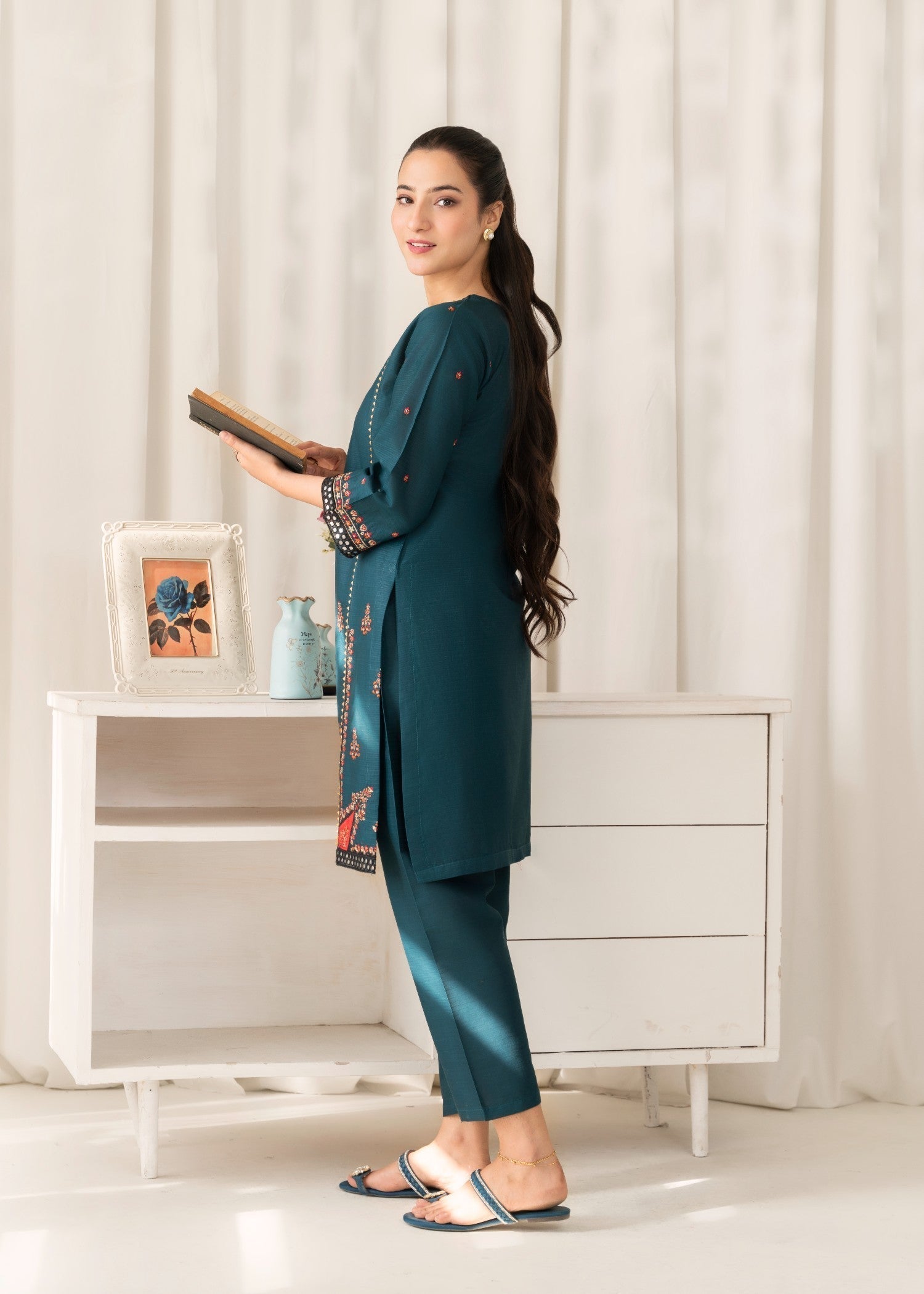 Shefoze Clothing Roksha Embroidery Women 2pcs