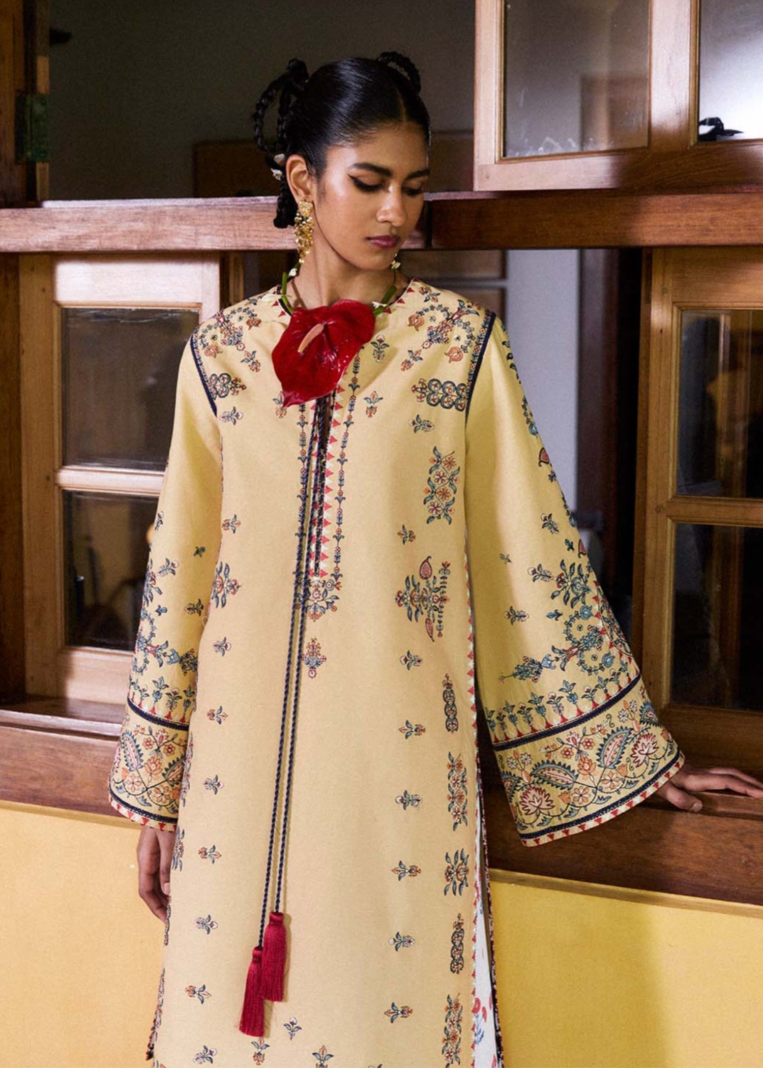 Jugnu Sandali Women 3pcs