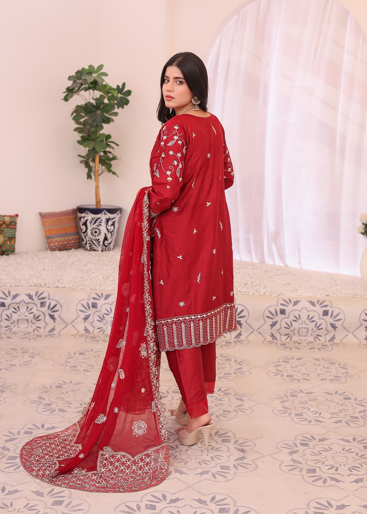 Umer Aayan B3 MAROON Women 3pcs