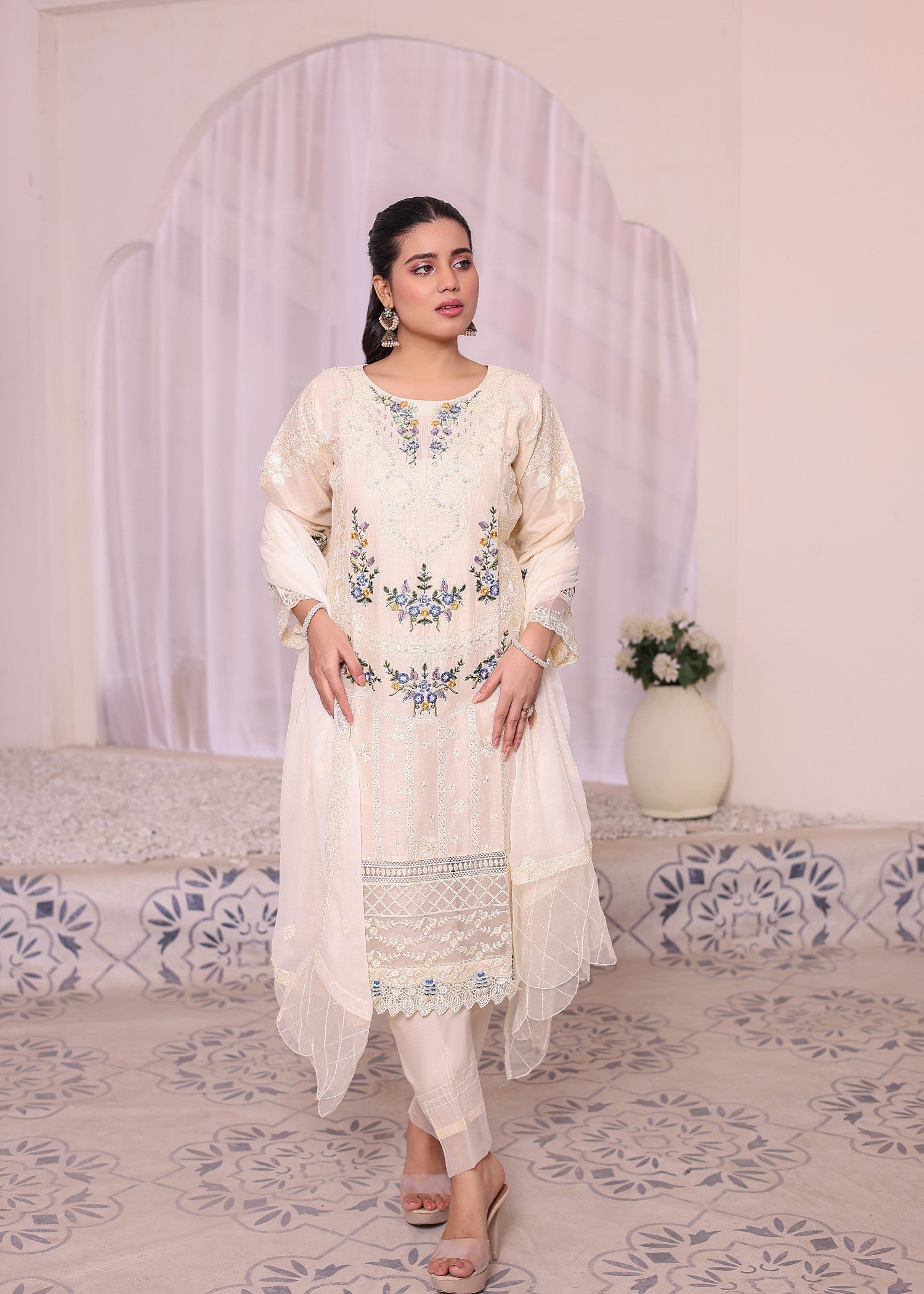 Umer Aayan B3 CREAM Women 3pcs