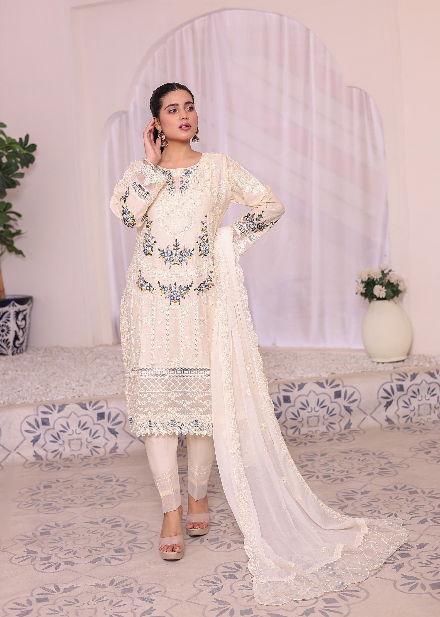 Umer Aayan B3 CREAM Women 3pcs