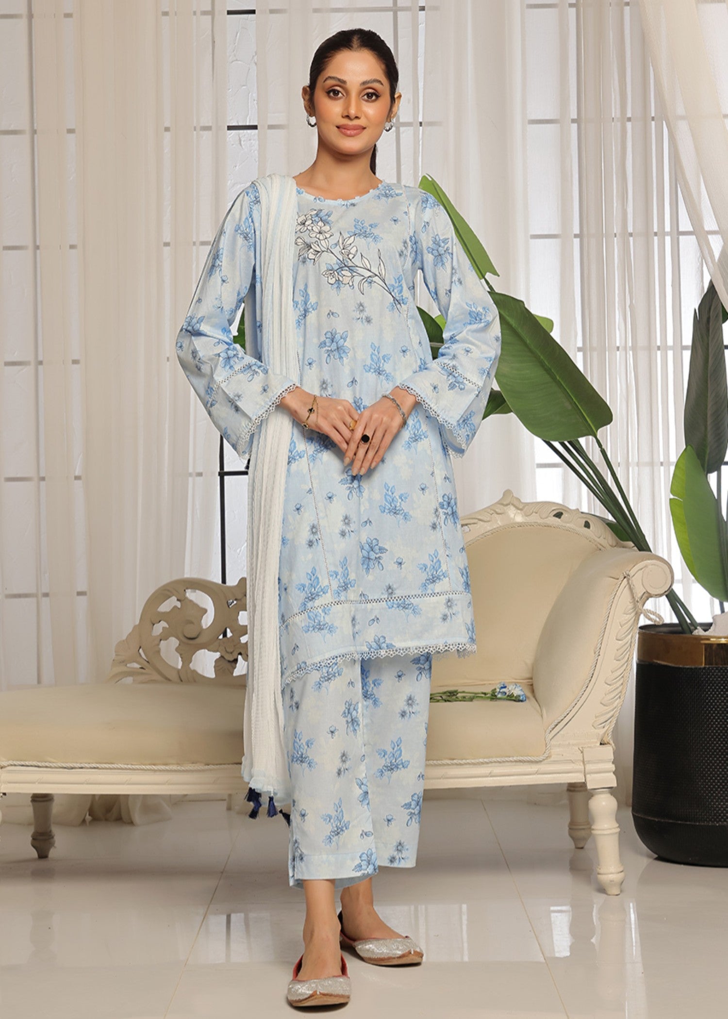 Kumash Textiles Shamry Blue Lawn Women Women 3pcs