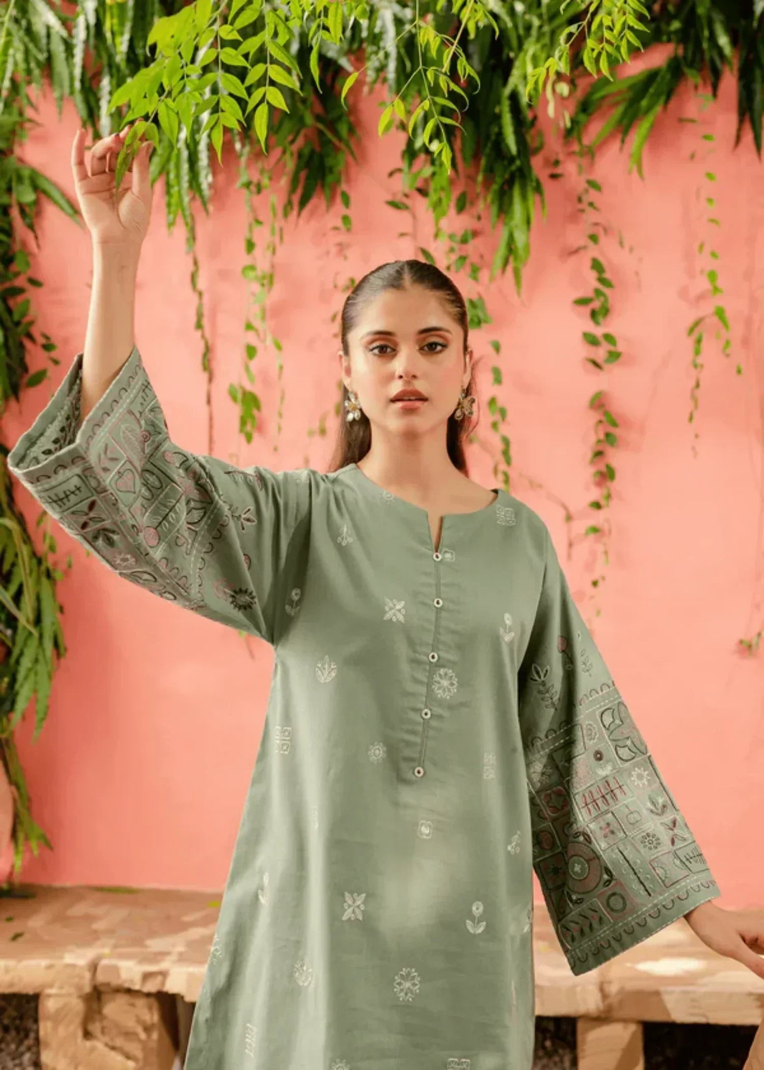 The Turkish Wear JENIFER LAWN KURTA SET Women 2pcs