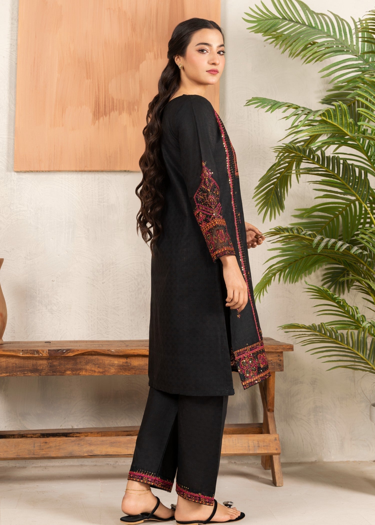 Flutterby Tameera bk Women 2pcs