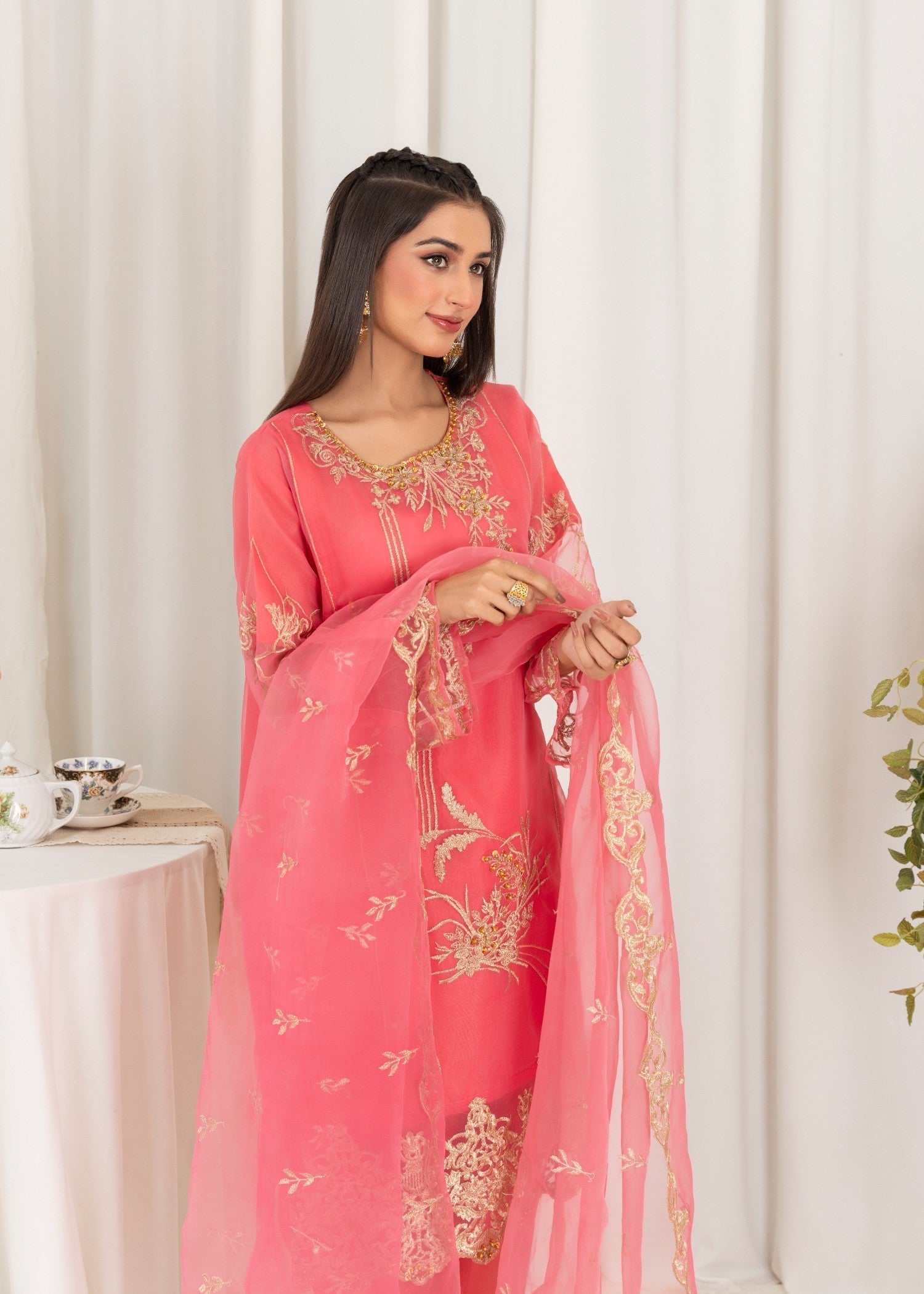 Shefoze Clothing Fancy embroidery Women 3pcs