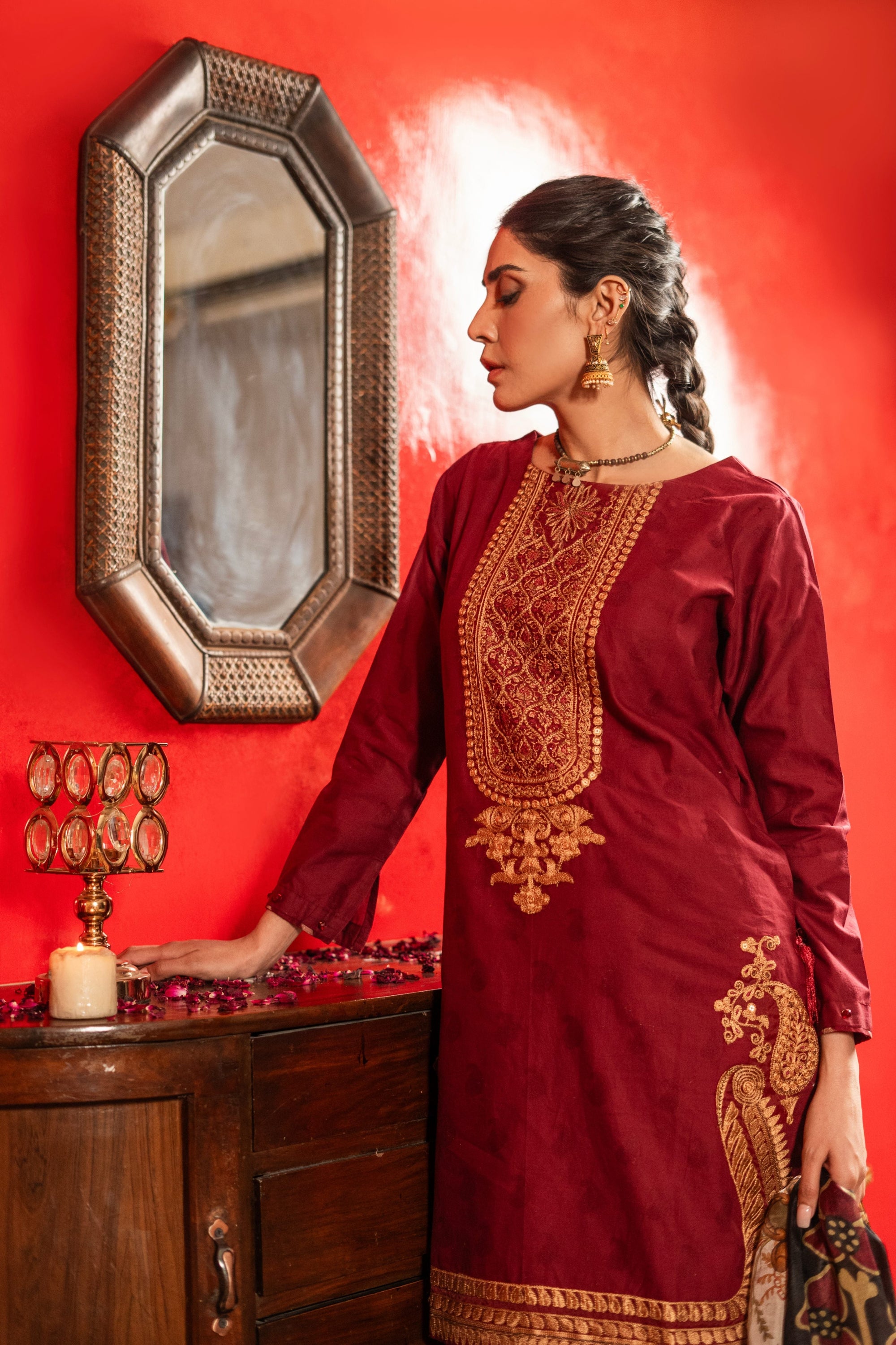 Aayra Emb Maroon Women 3pcs