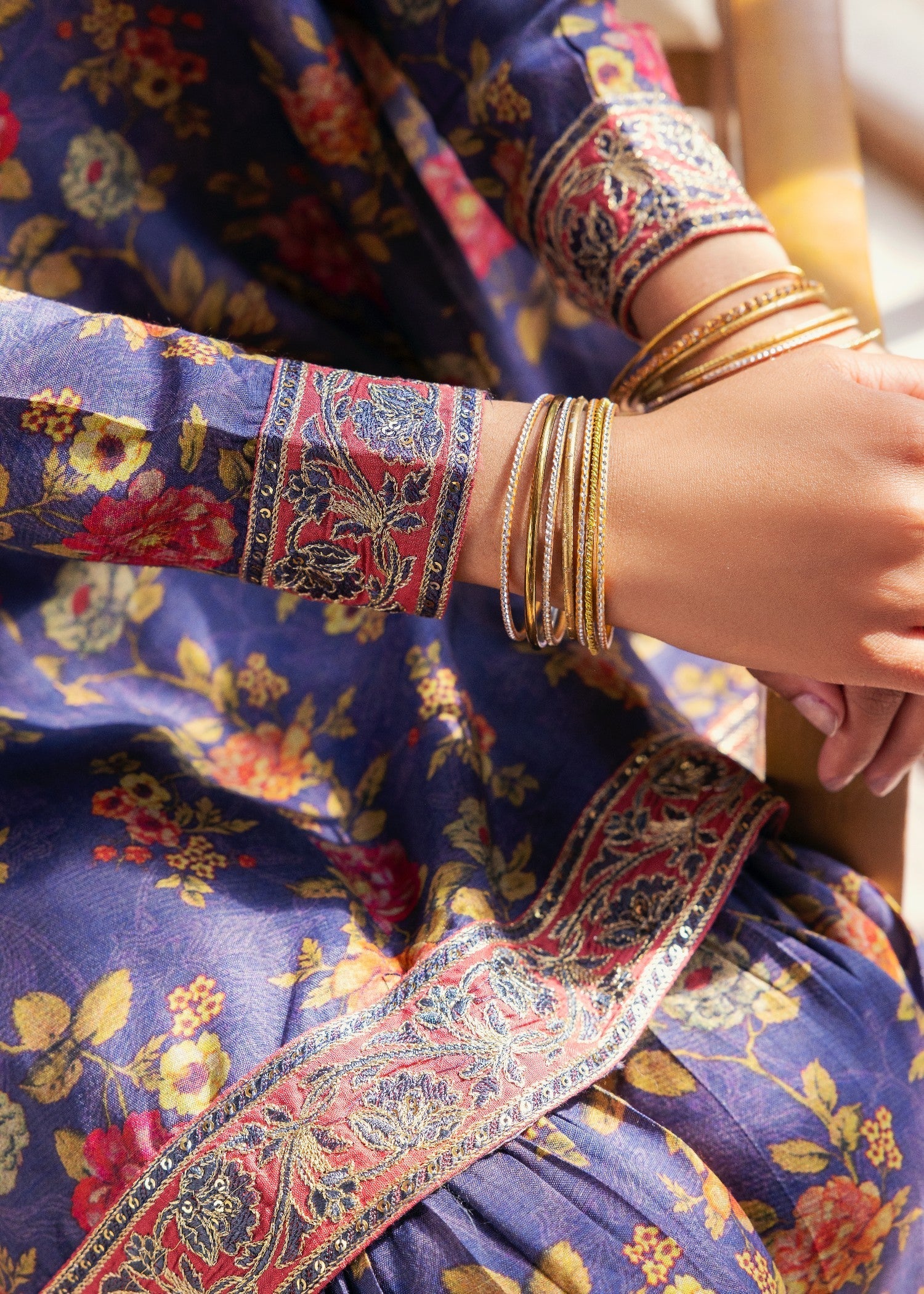 Ghonche Farshi Women 2pcs