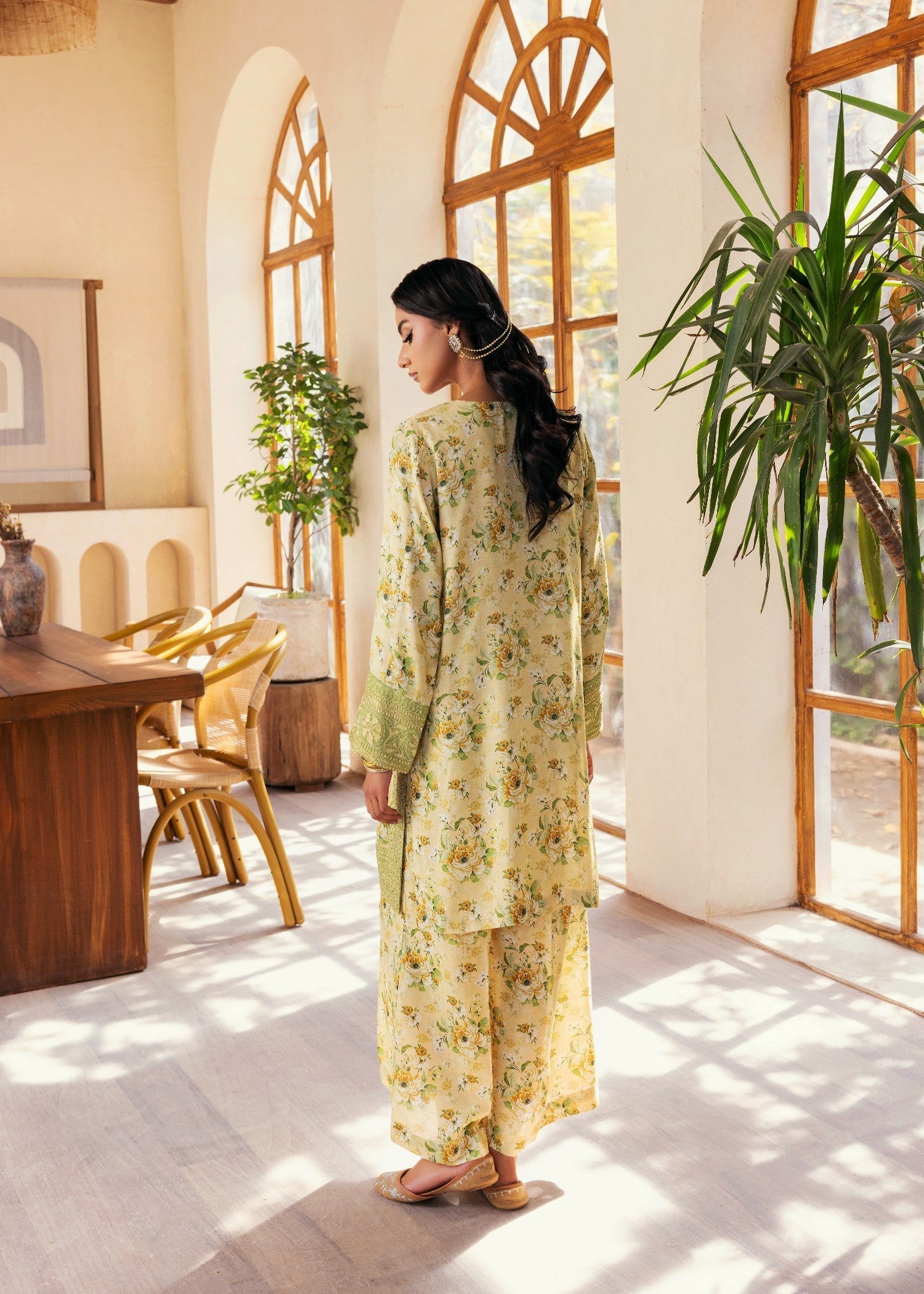 Ghonche Zeenat Women 2pcs