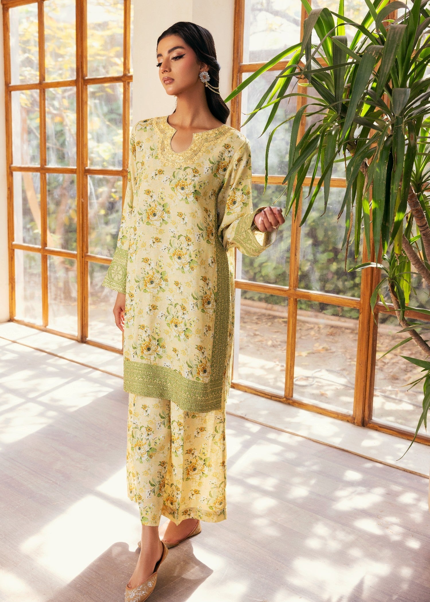 Ghonche Zeenat Women 2pcs