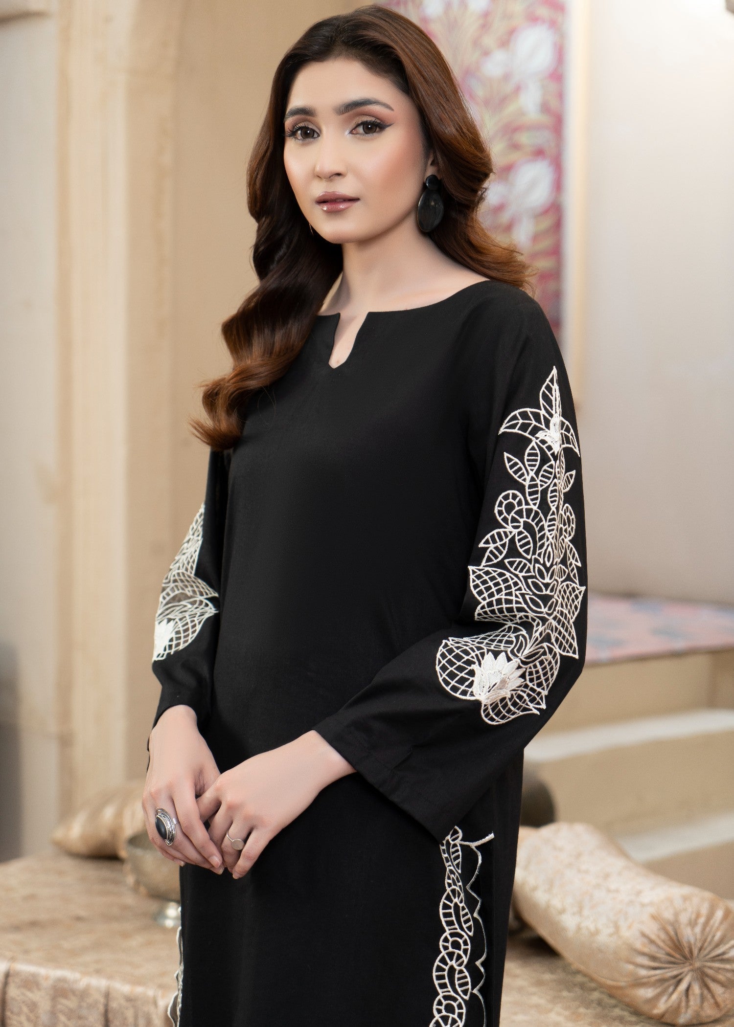 Sahibas By Mirza Deepika Women 2pcs